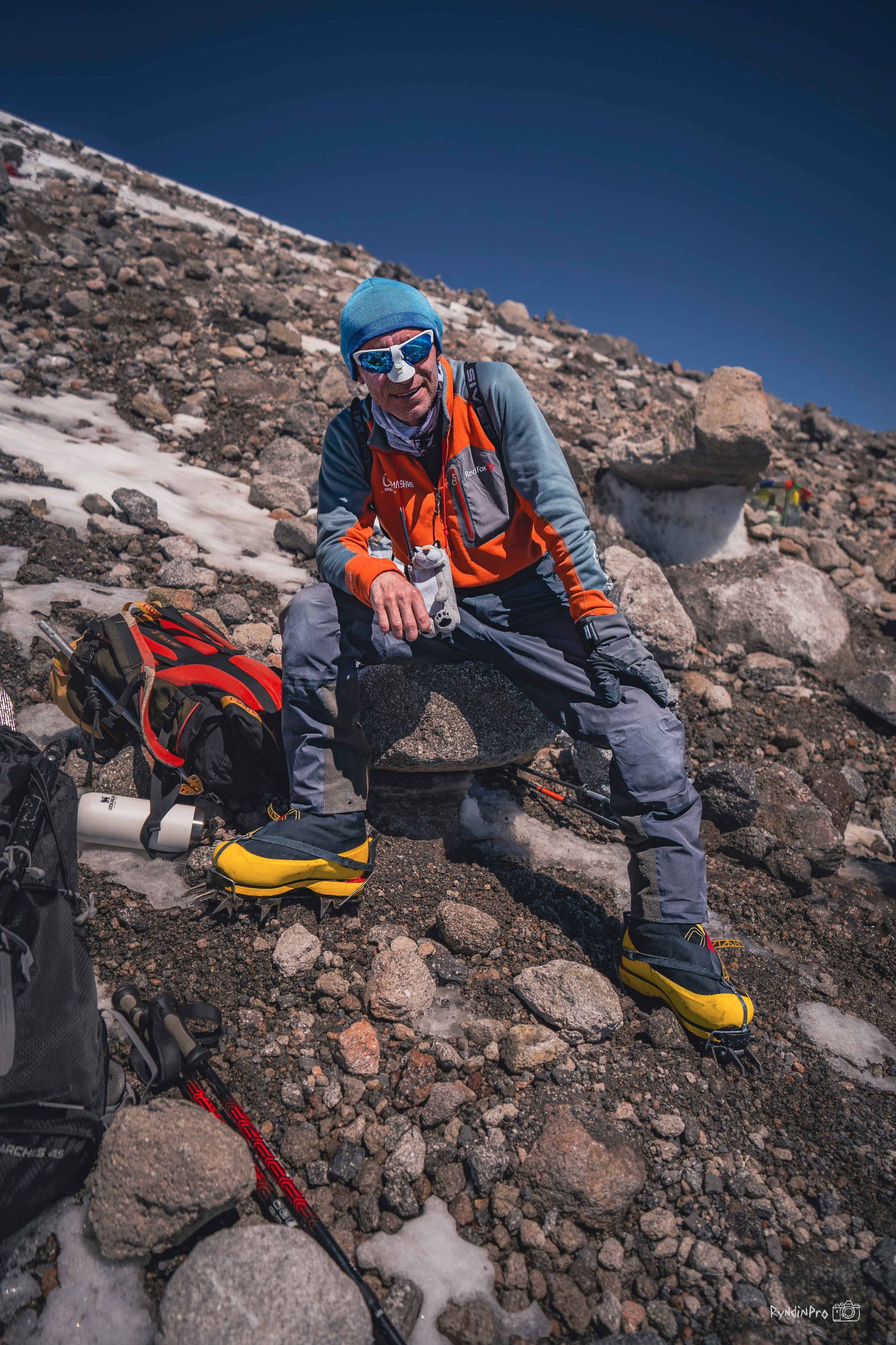 Восхождение на Эльбрус 26 августа 2023 Стремление. Репортажный фотограф в Краснодаре Рындин Дмитрий