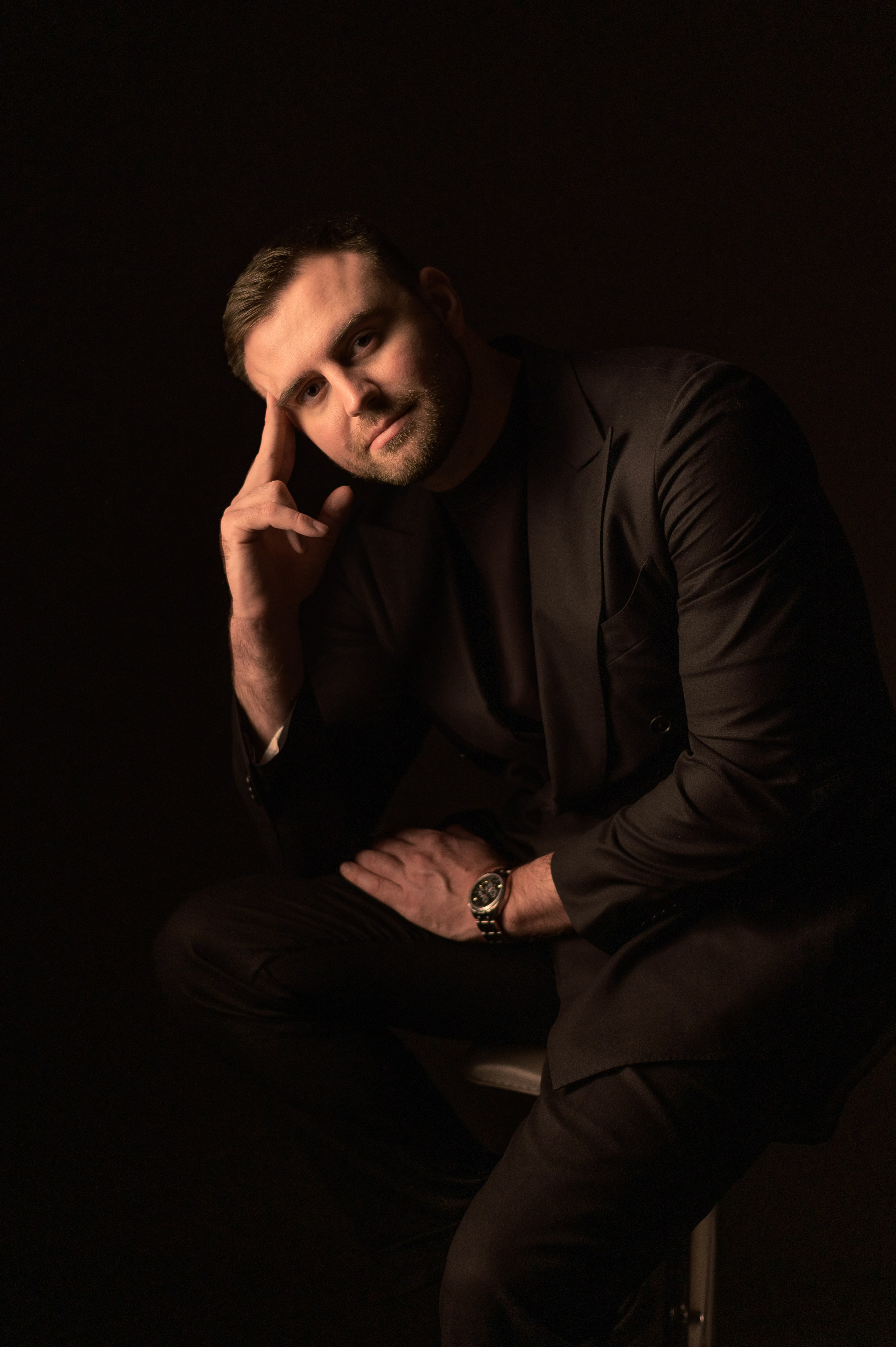 Юры. Мужской портрет, женский портрет, смелые образы (Минск, Беларусь)