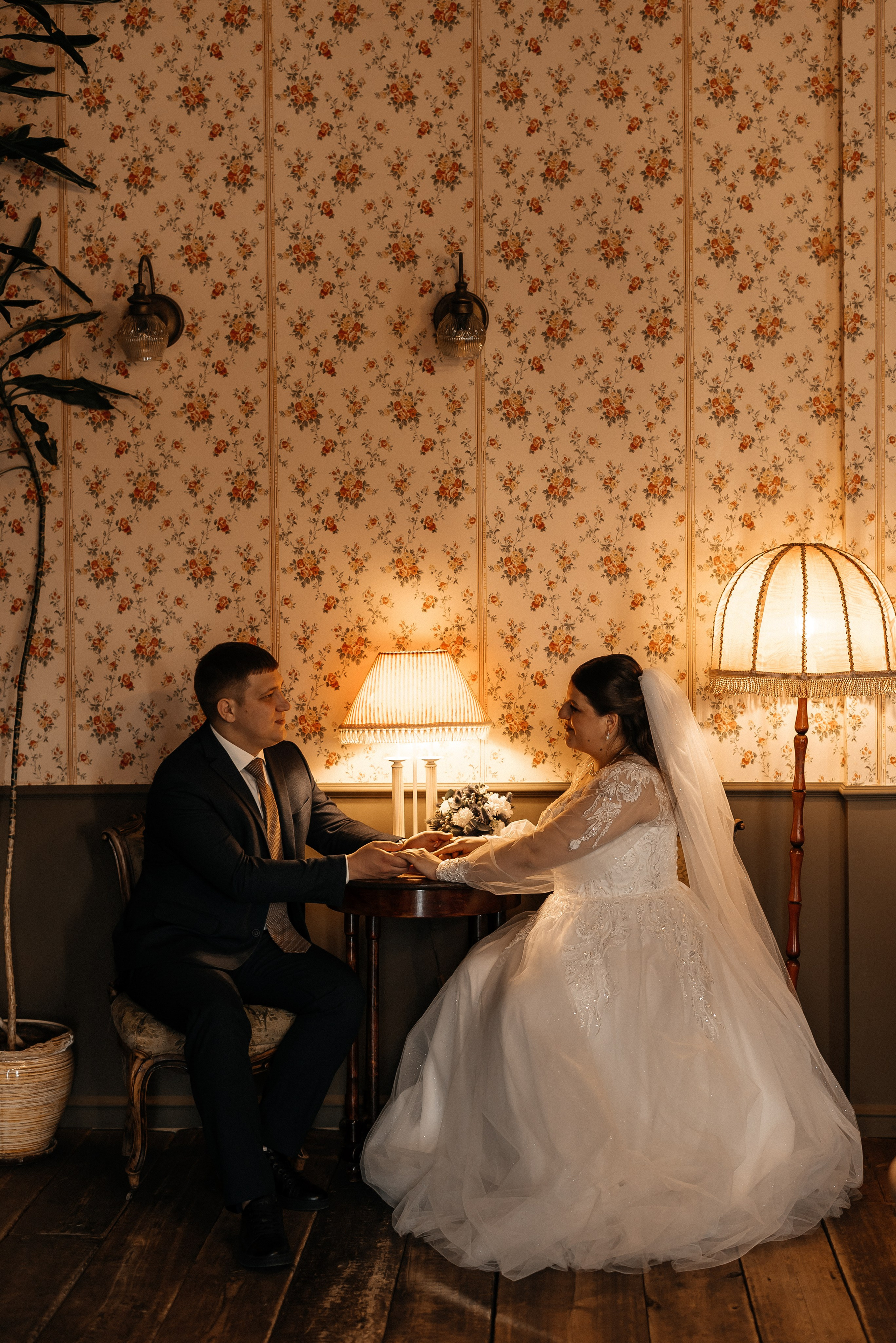 Александр & Юлия. Свадебный и семейный фотограф в Омске Евгения Хакимова