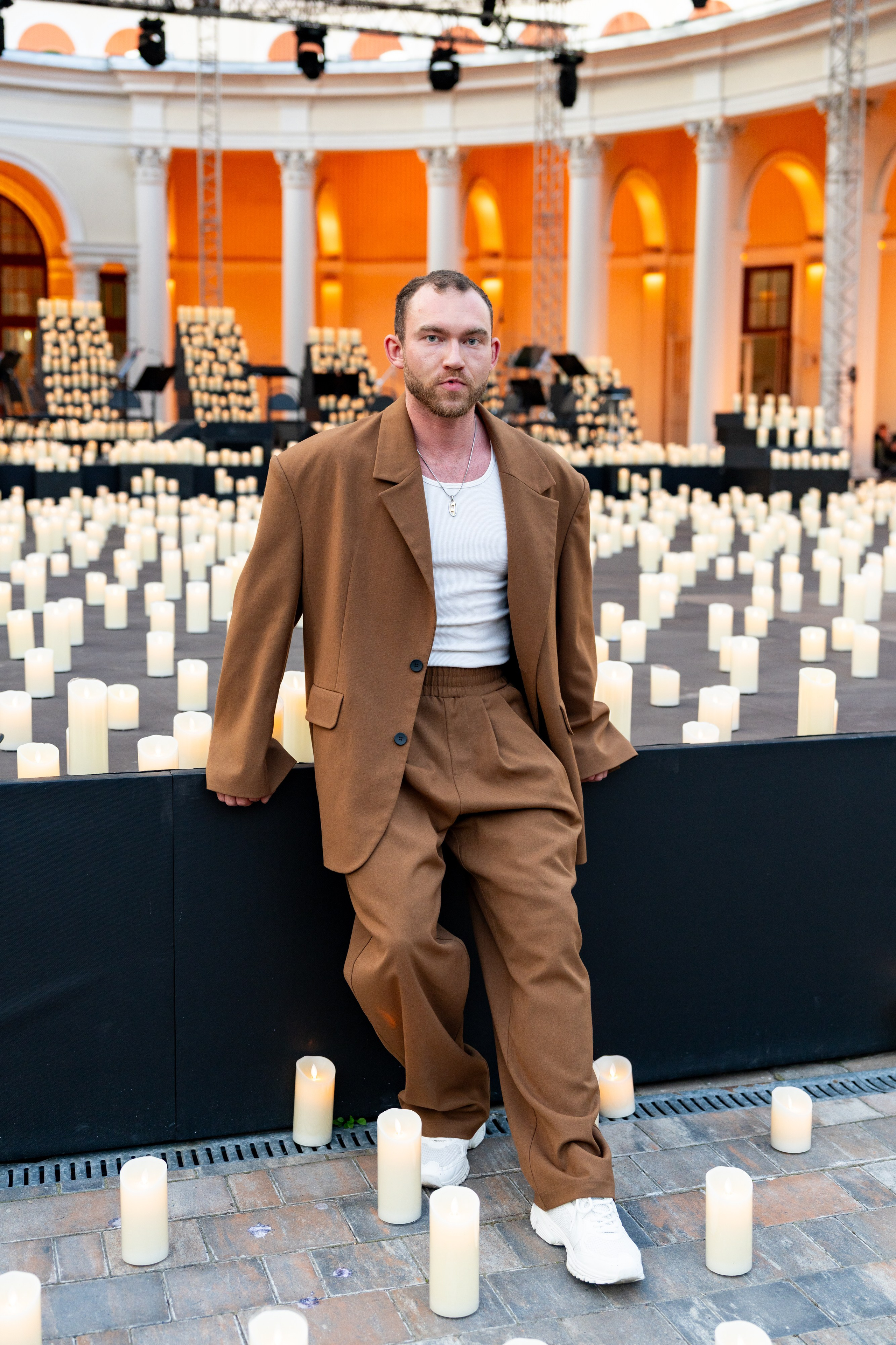 Симфонический оркестр Lumisfera при свечах. Фотограф Никита Комаров