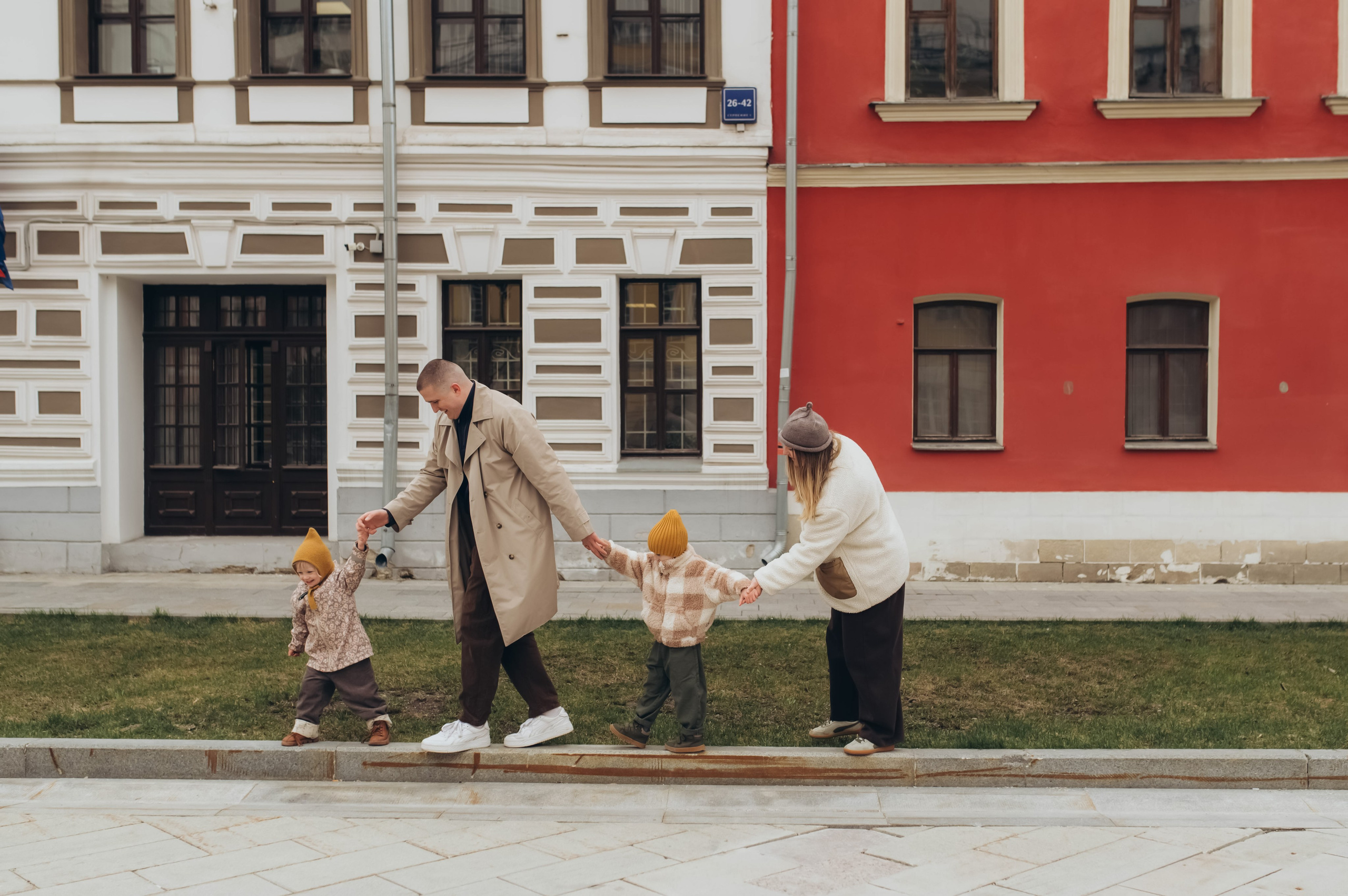 Городские забавы. Семейный и портретный фотограф Надежда Вылку