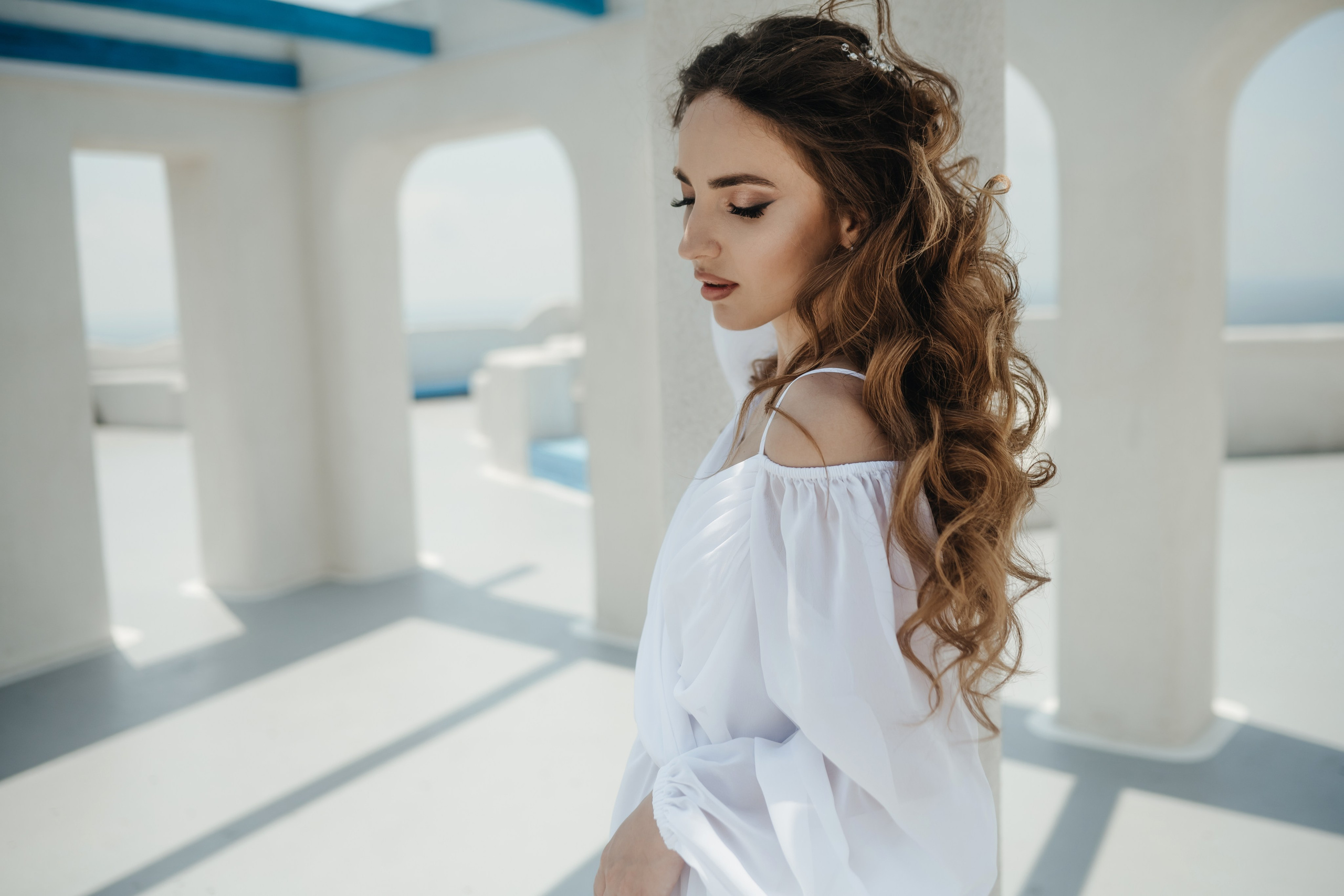 Свадебная фотосъемка в старинном отеле в Крымском Санторини. Свадебный и семейный фотограф и видеограф, Крым, Москва, Санкт -Петербург