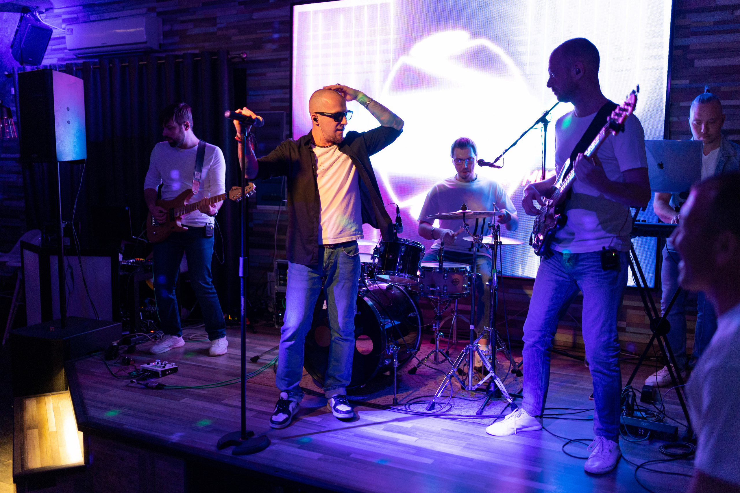 Avenue Band. Andrey Pospelove. Фотограф в Саратове