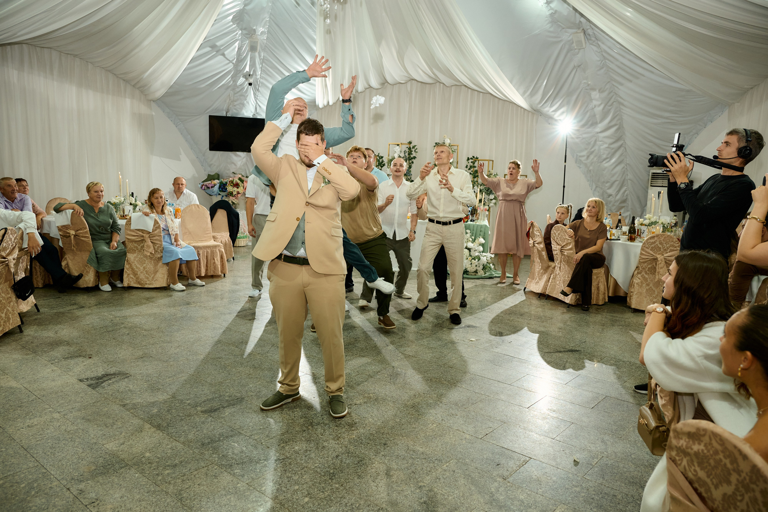 Банкет. Свадебный фотограф и видеооператор Андрей Любовинин