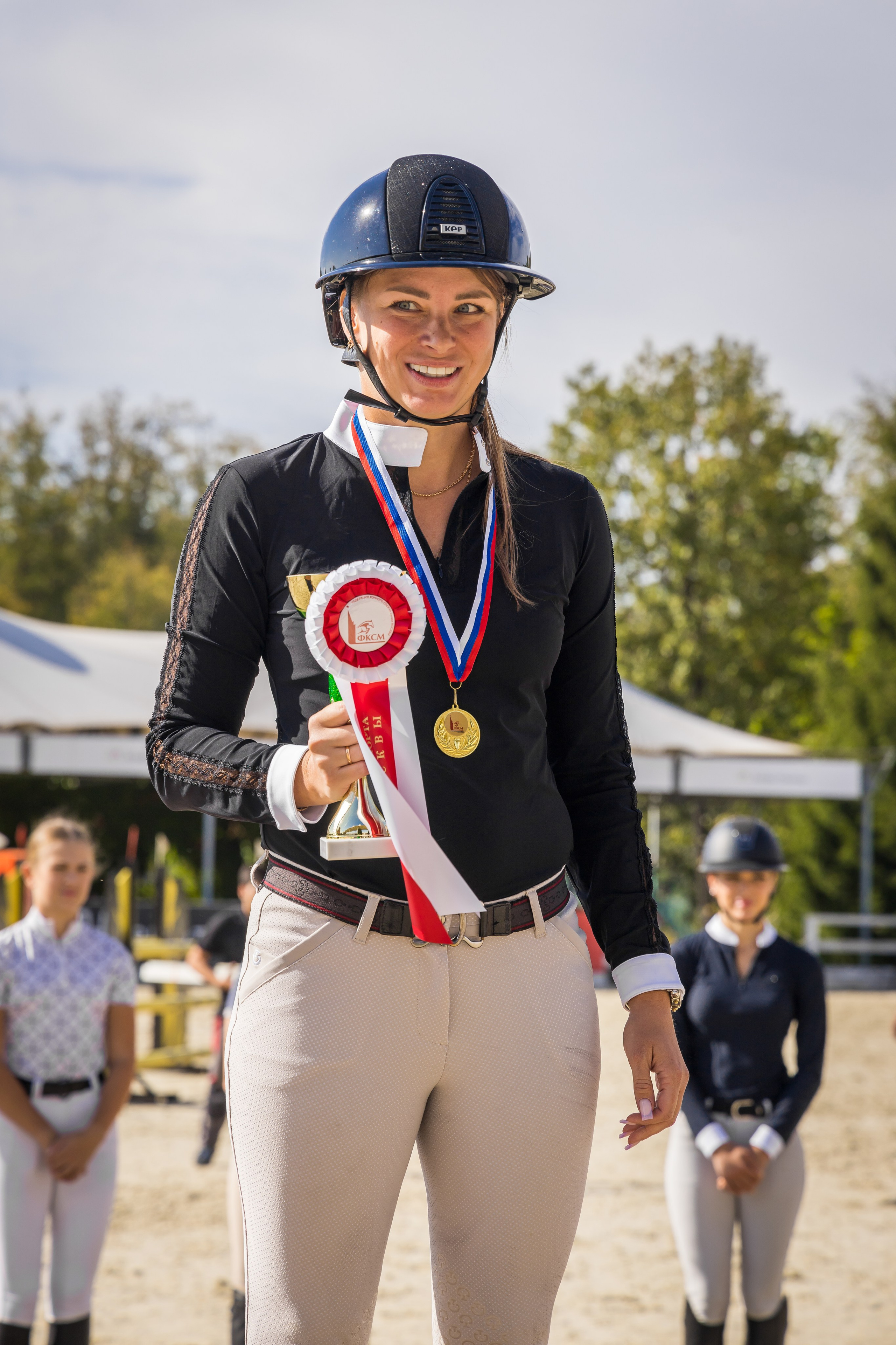 Конный спорт. Photomantis