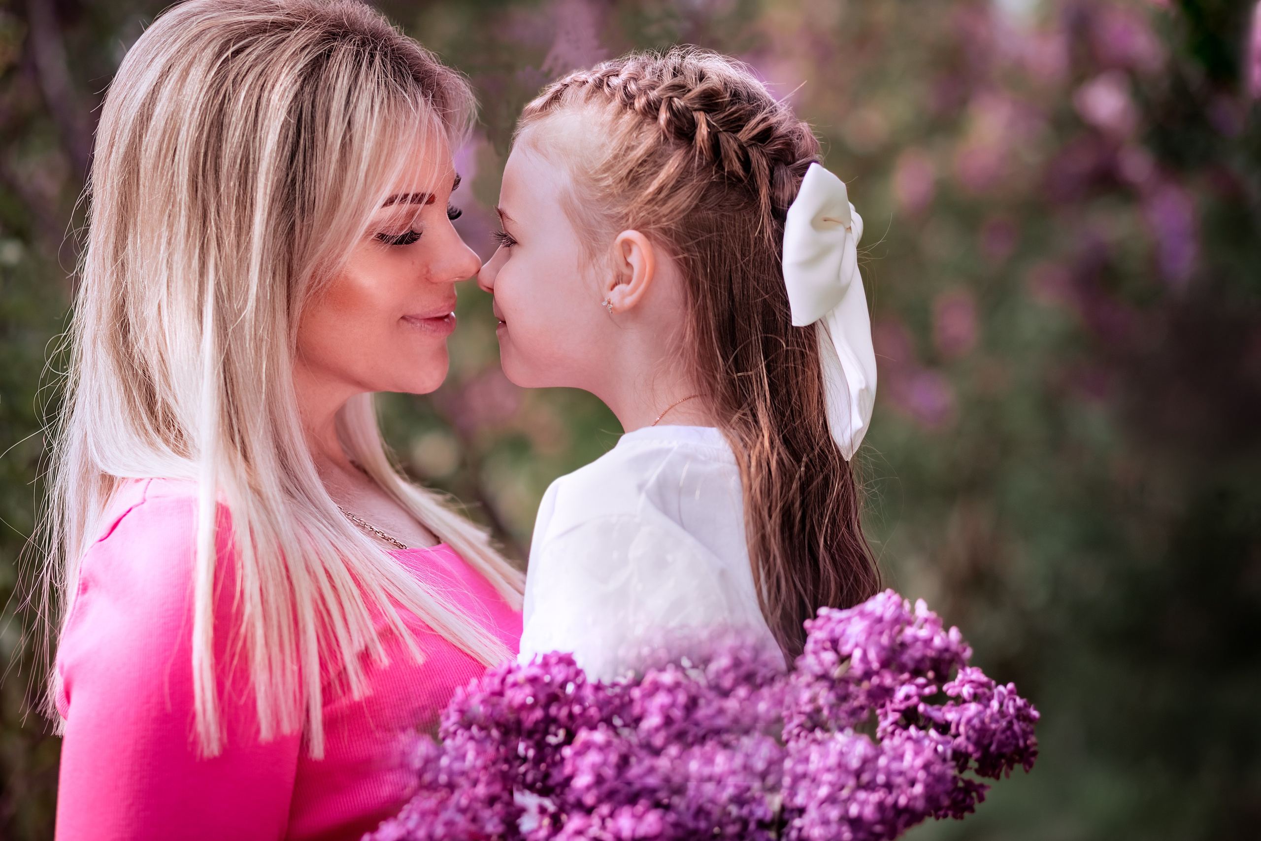 Весенняя пора. Фото в цветущей зелени. Фотограф и видеограф в Ставрополе Инна Попова