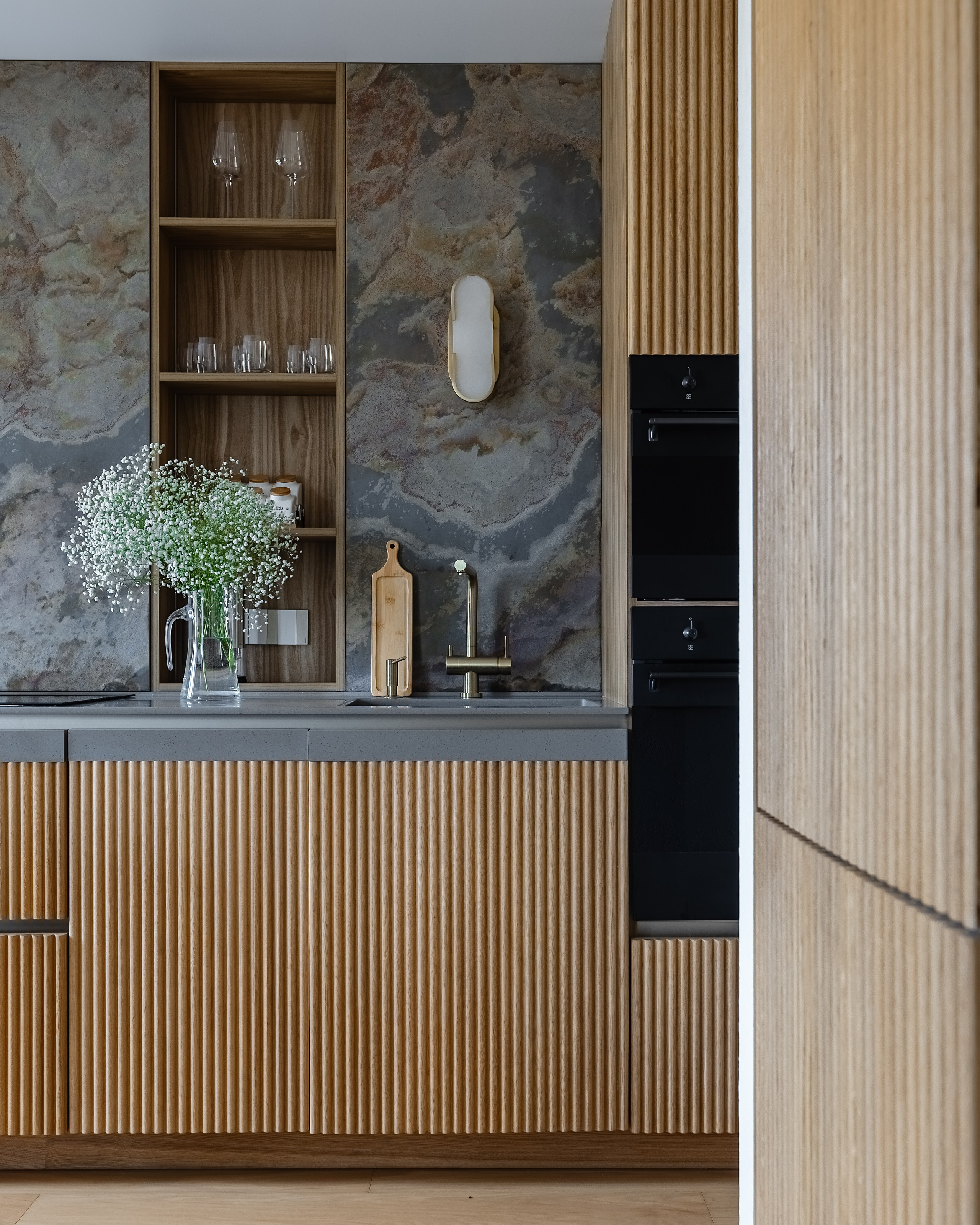 Гагарина. Фотограф и видеограф в Улан-Удэ: Аюна Габагуева и Артём Шаханов