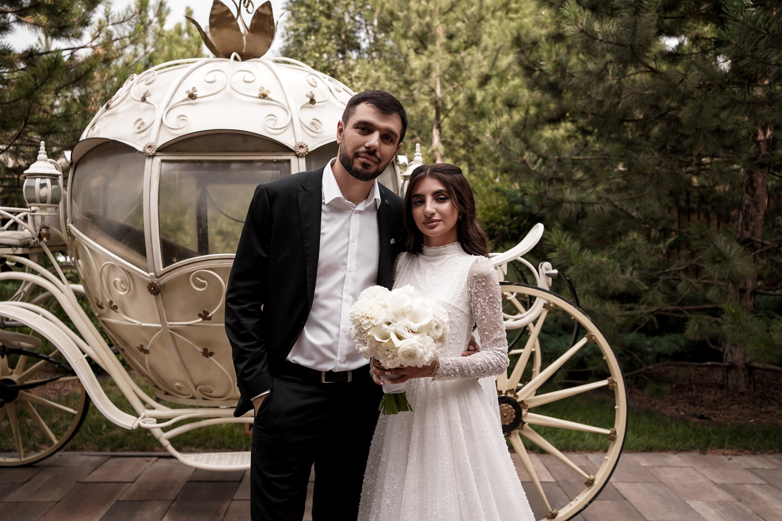 Свадебная фотосессия в отеле «Графский парк». Фотограф Ростов-на-Дону. Абдул и Фируза. Свадебный фотограф в Ростове-на-Дону. Таинство Крещения и Венчания, семейные фотосессии. Алёна Чёботова