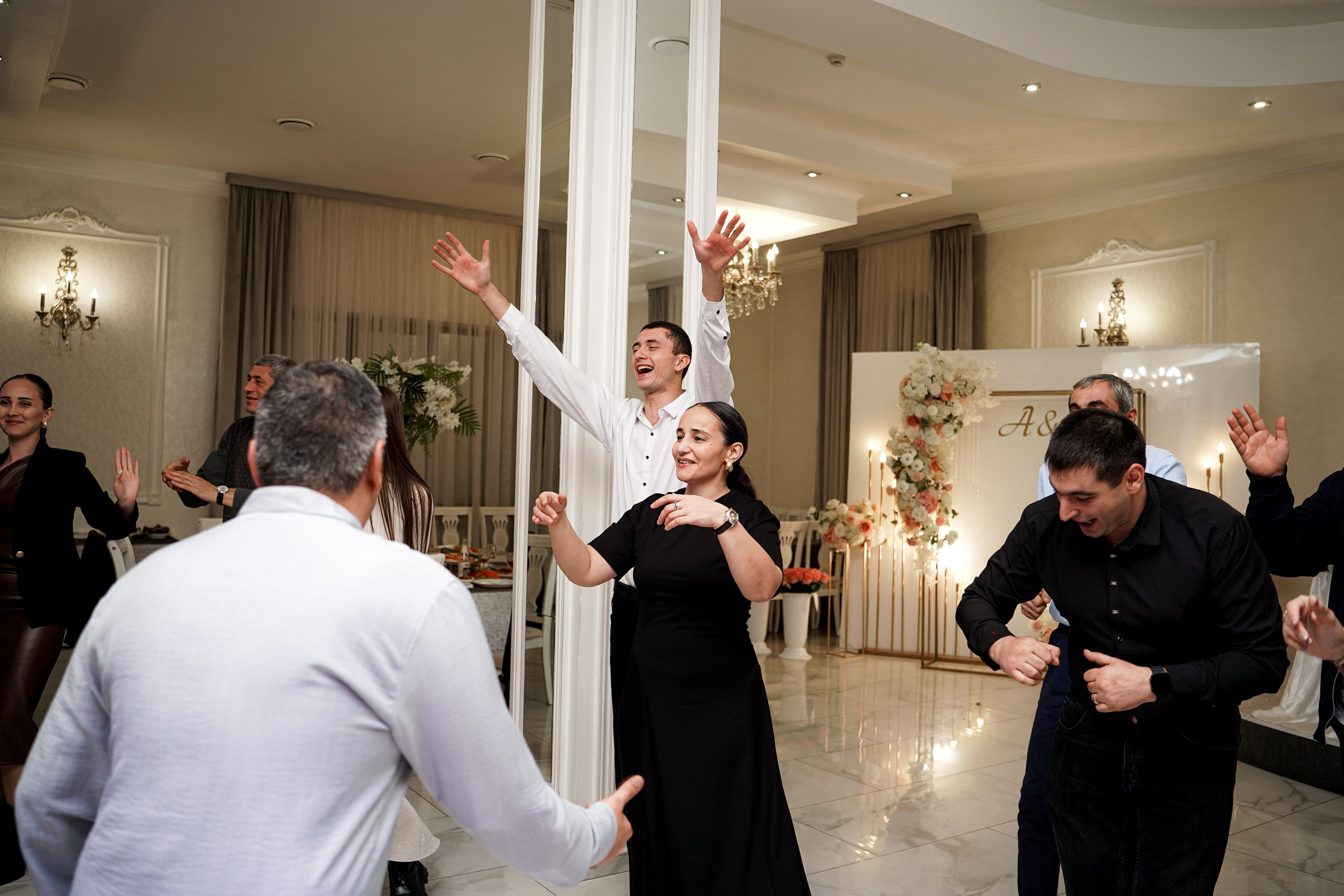 Сватовство. Свадебный фотограф в Ростове-на-Дону. Таинство Крещения и Венчания, семейные фотосессии. Алёна Чёботова