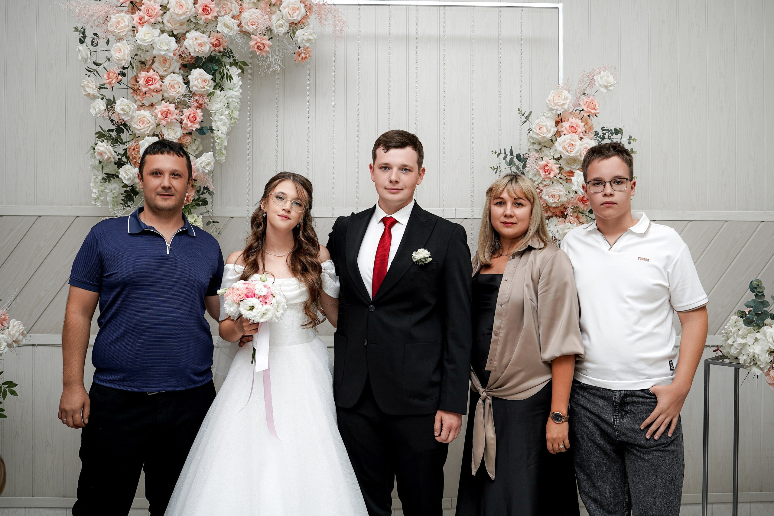 Свадьба «Полный день. Premium». Даниил и Алёна. Фотосессия в Ростове-на-Дону. Свадебный фотограф в Ростове-на-Дону. Таинство Крещения и Венчания, семейные фотосессии. Алёна Чёботова