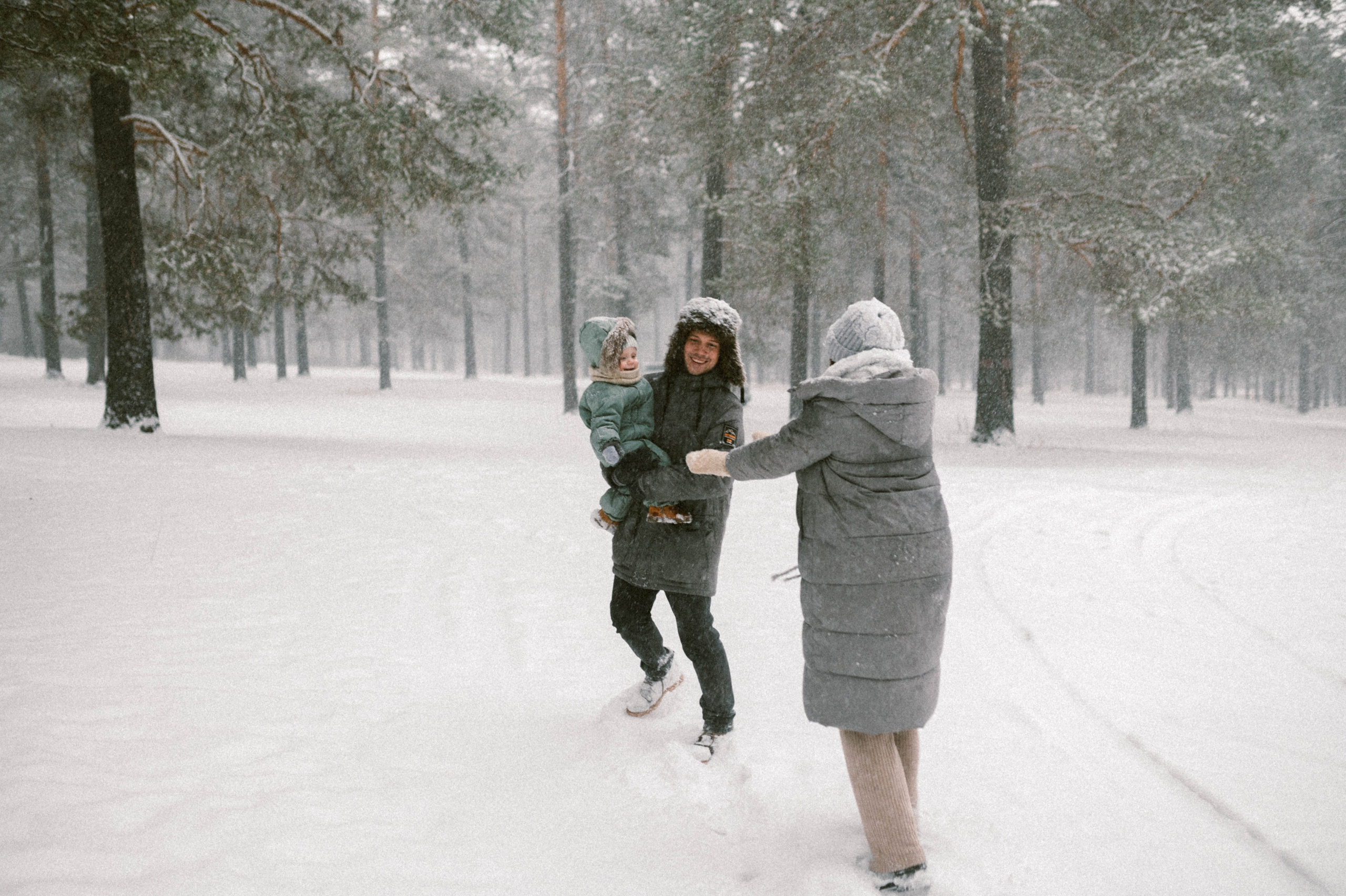Юра, Алина и Стёпа. Свадебный и семейный фотограф в Чите Юлия Оранская