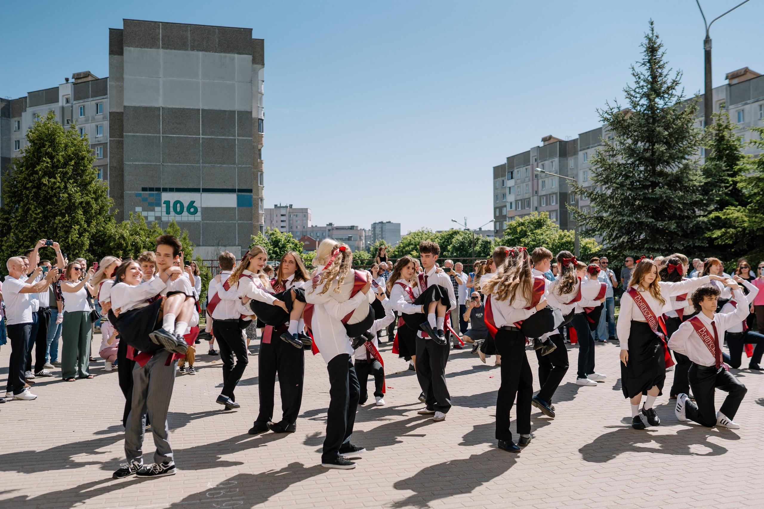 Последний звонок 37 школа