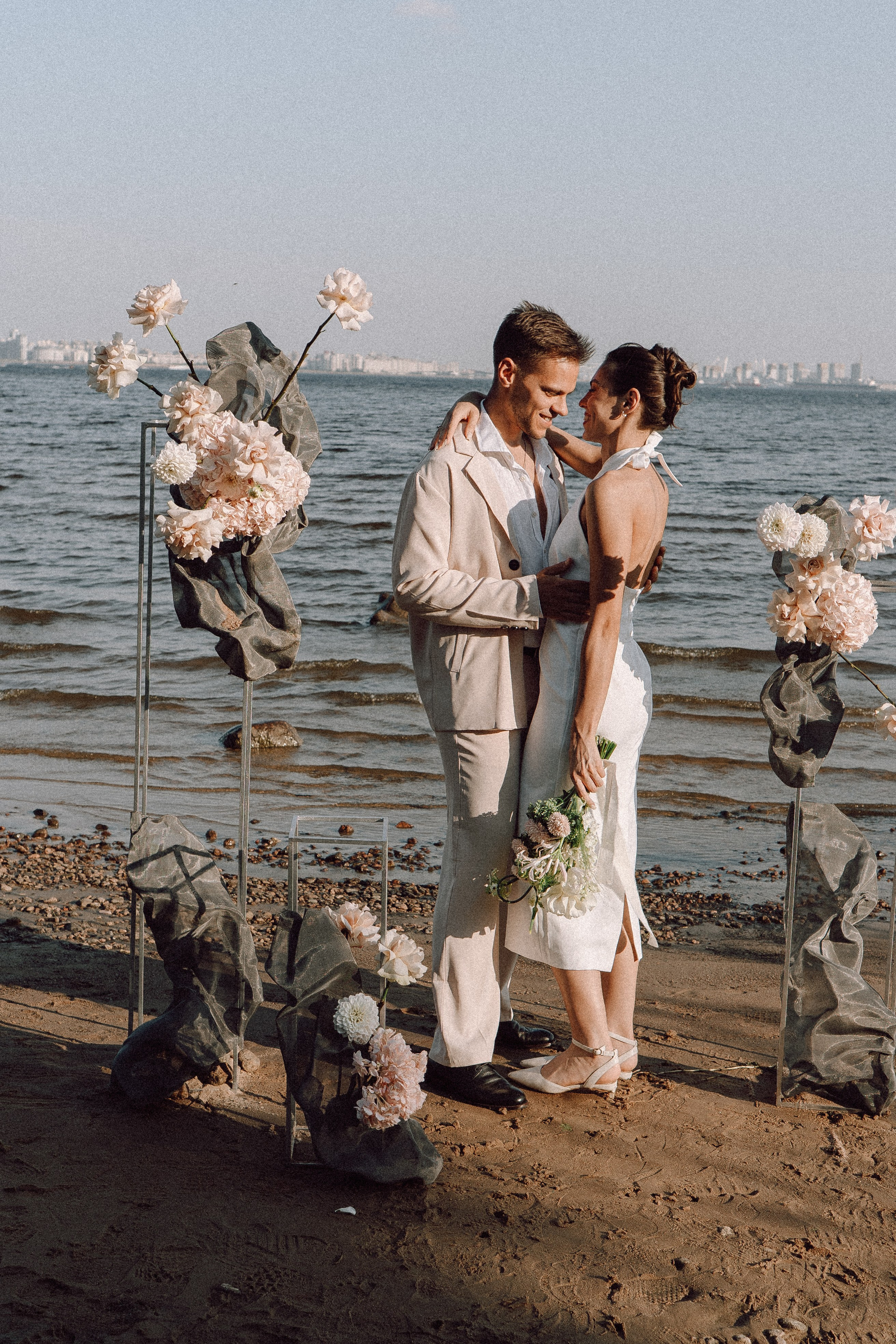 СВАДЕБНАЯ ФОТОСЕССИЯ ВЫЕЗДНОЙ ЦЕРЕМОНИИ (ФИНСКИЙ ЗАЛИВ). Профессиональный фотограф, Санкт-Петербург — Виктория Богомолова