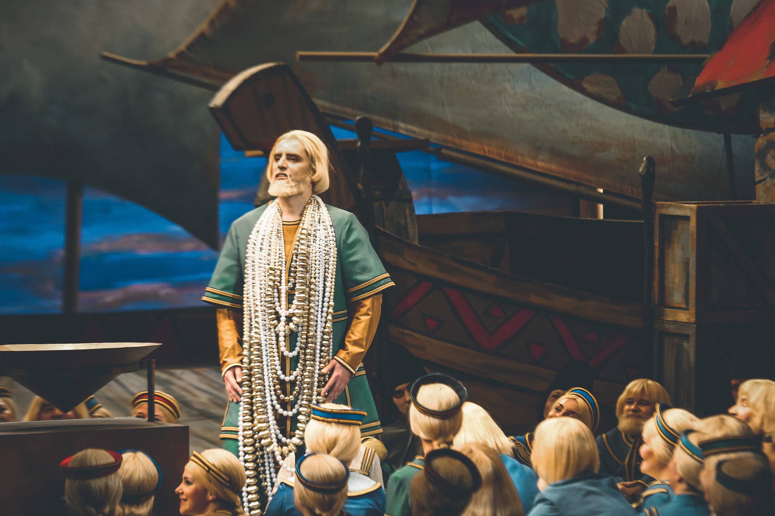 Парк древнерусского периода: премьера «Садко» Чернякова в Большом театре. Дарья Письменюк / Darya Leitstern — фотограф, музыкант, журналист, путешественник