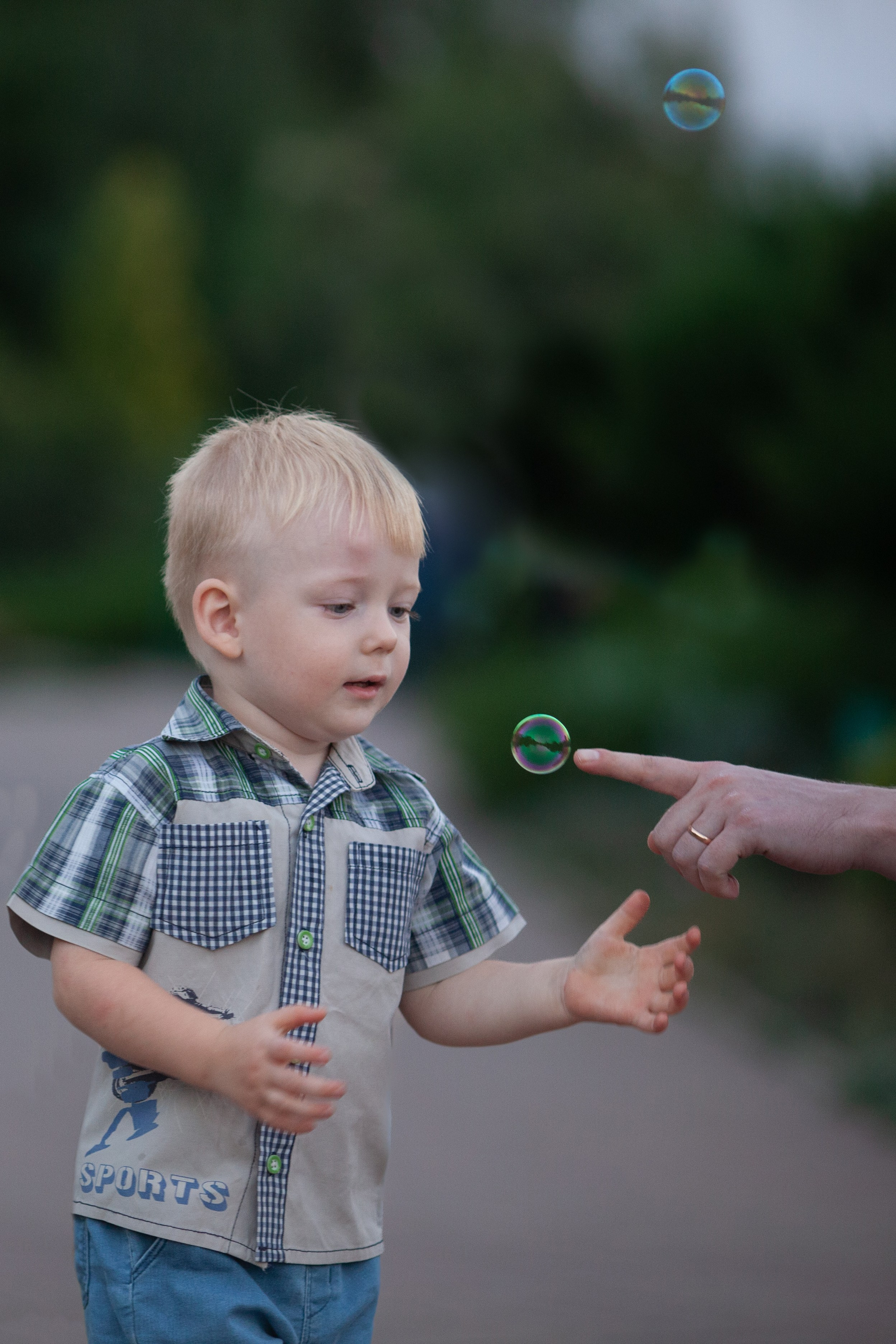 Летняя семейная фотосессия по парку. Фотограф Ставрополь Пятигорск Елизавета Дарина