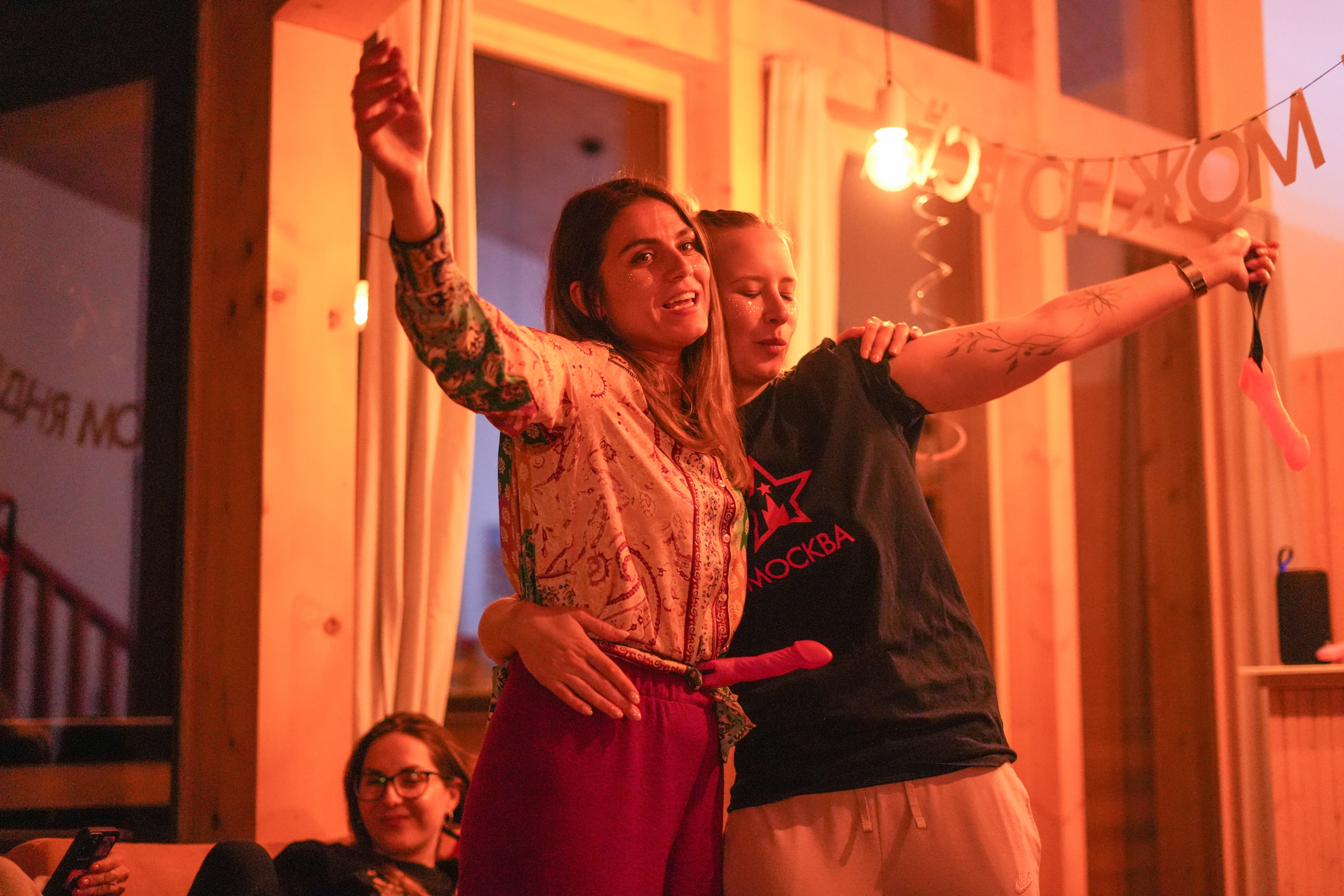 Stasy’s bachelorette party. Wedding Photographer in Barcelona and Medellin