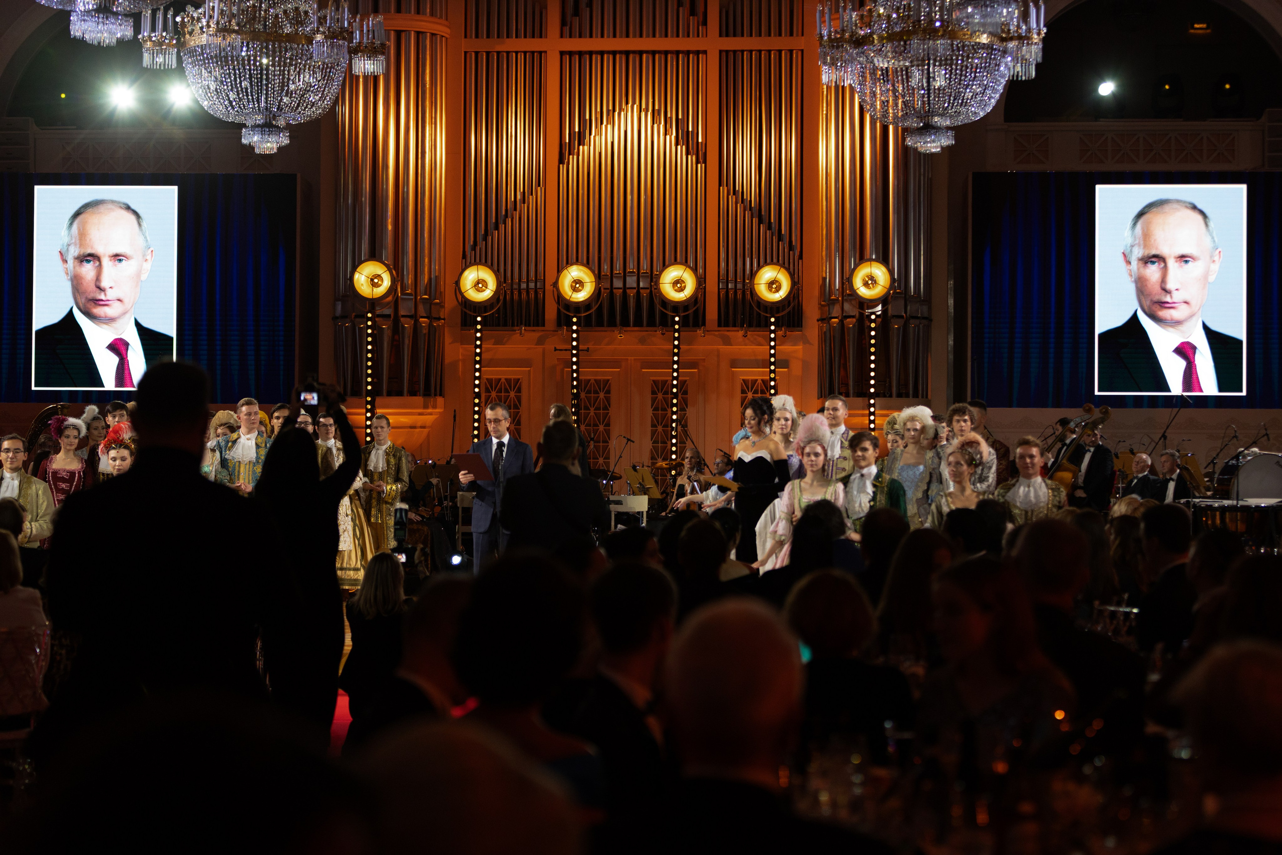 Петровский Оперный бал в Санкт-Петербурге. Фотограф в Санкт-Петербурге Вагнер Юлия