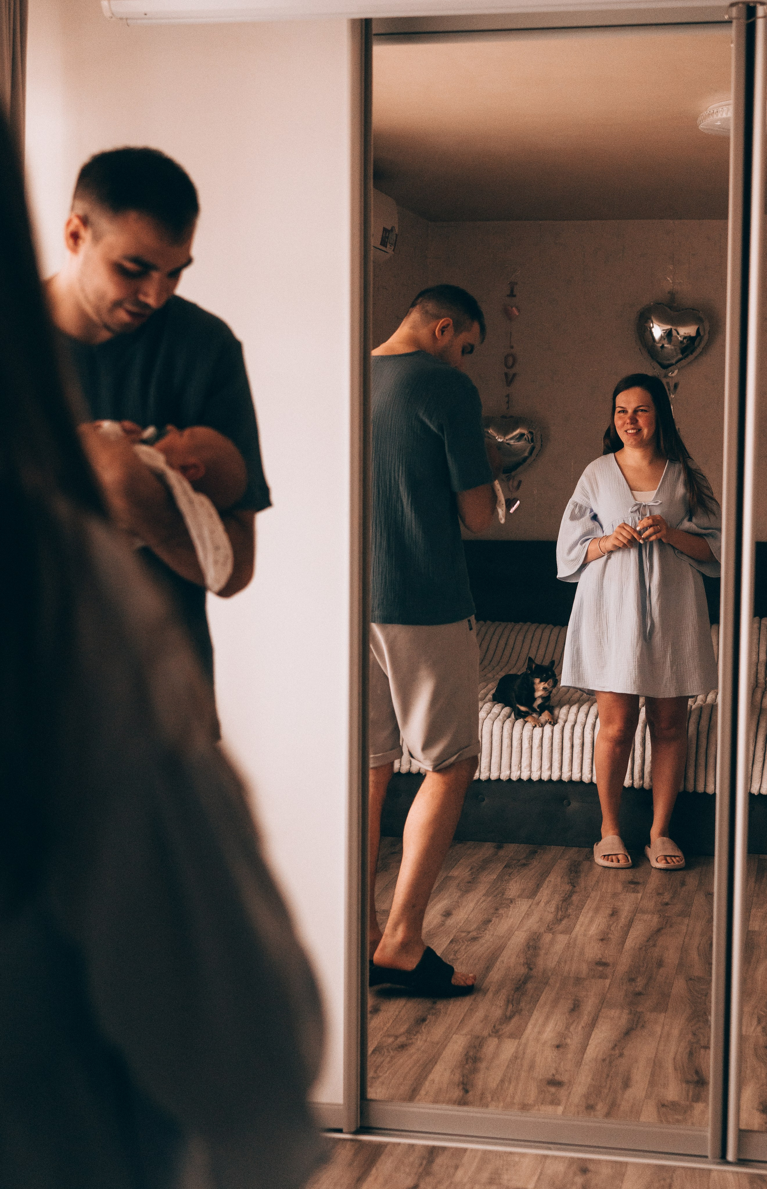 Марк в кругу семьи. Семейный, ньюборн фотограф, фотограф на роды в Москве, Виктория Тюльдюкова