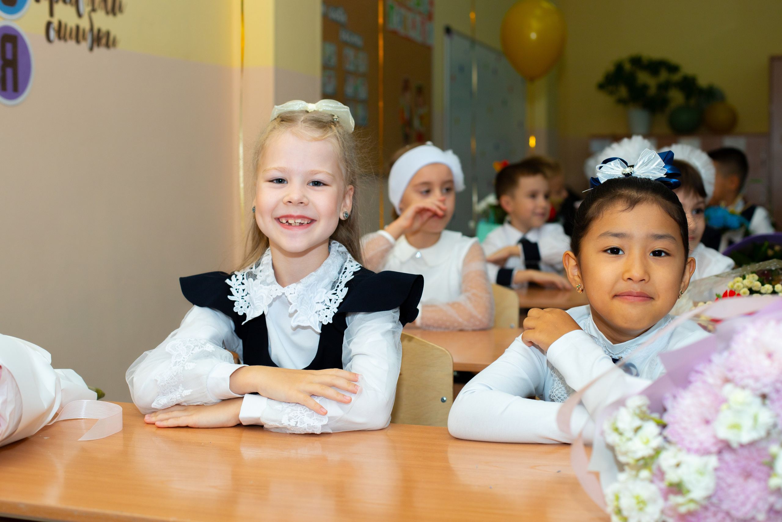 1 Сентября. Альбомы с самого детства. +79237847111