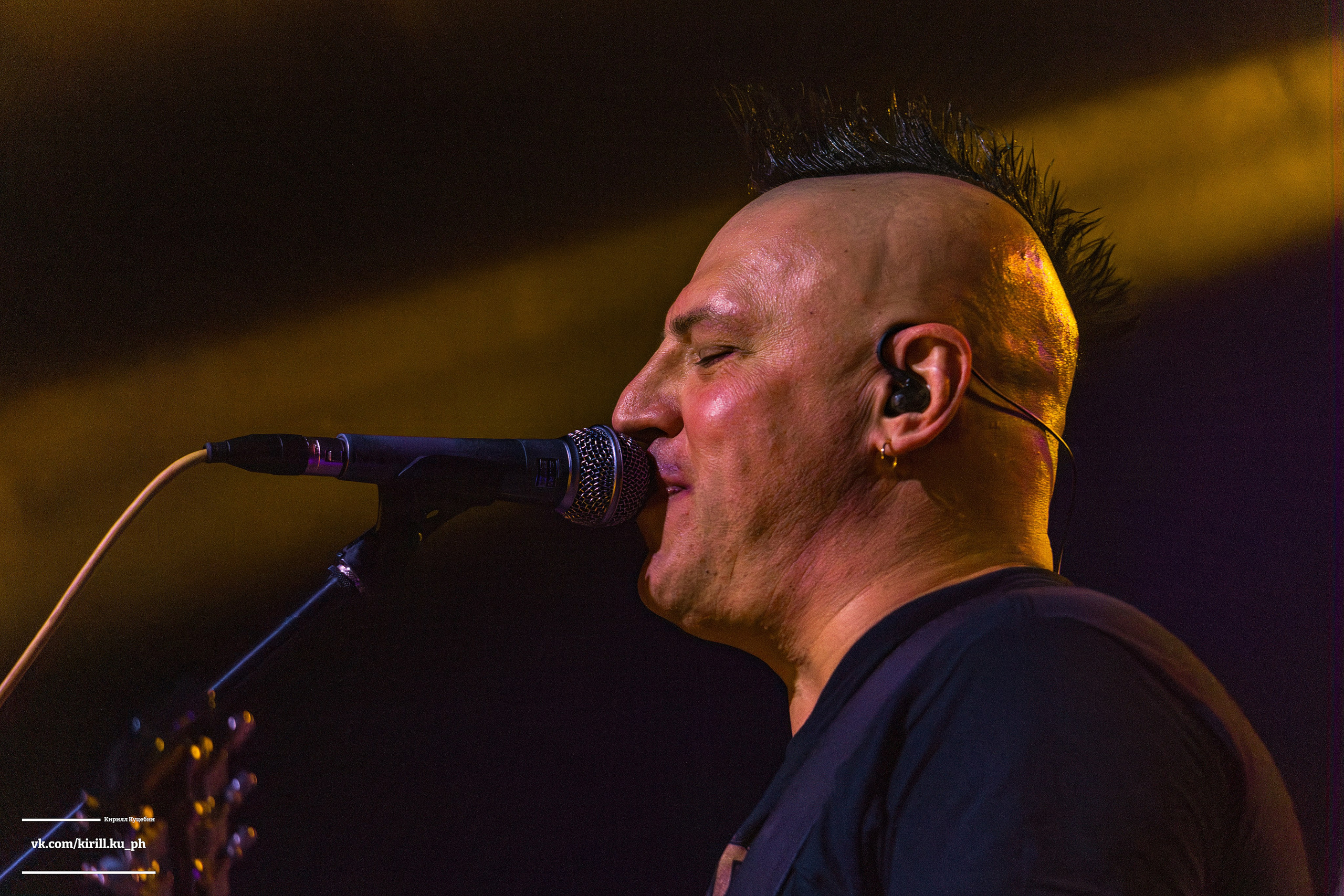 Концерт группы Бригадный подряд в клубе Нирвана, Екатеринбург. Репортажный фотограф Екатеринбург | Яркий, качественный репортаж | Концерты, клубы, репортаж, праздники, корпоративы