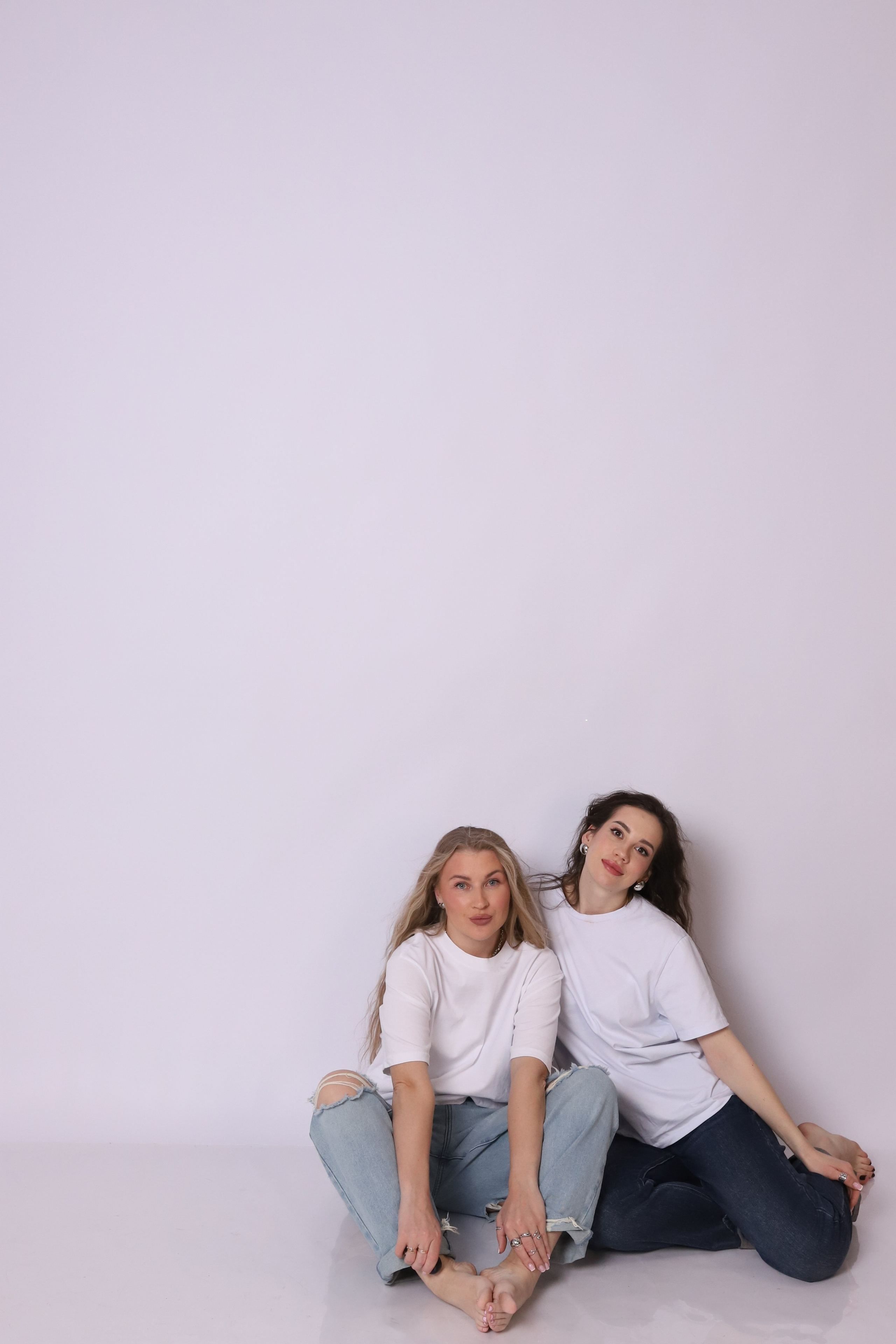 Друзья. Фотостудия без фотографа в Санкт-Петербурге (Сделай свой автопортрет)