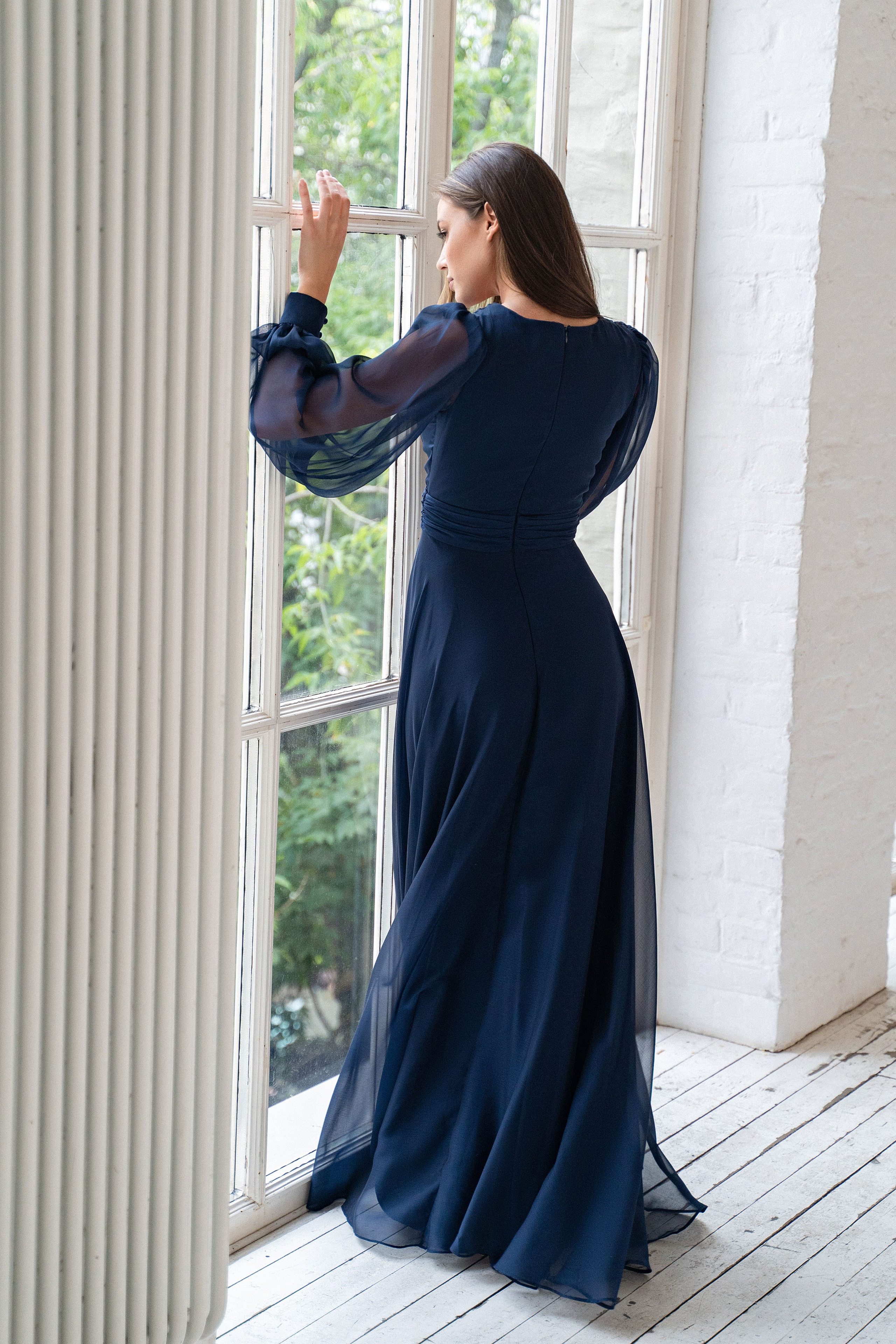 Съемка вечерних платьев DIAFANO с Ксенией. Свадебный и портретный фотограф Клипа Максим