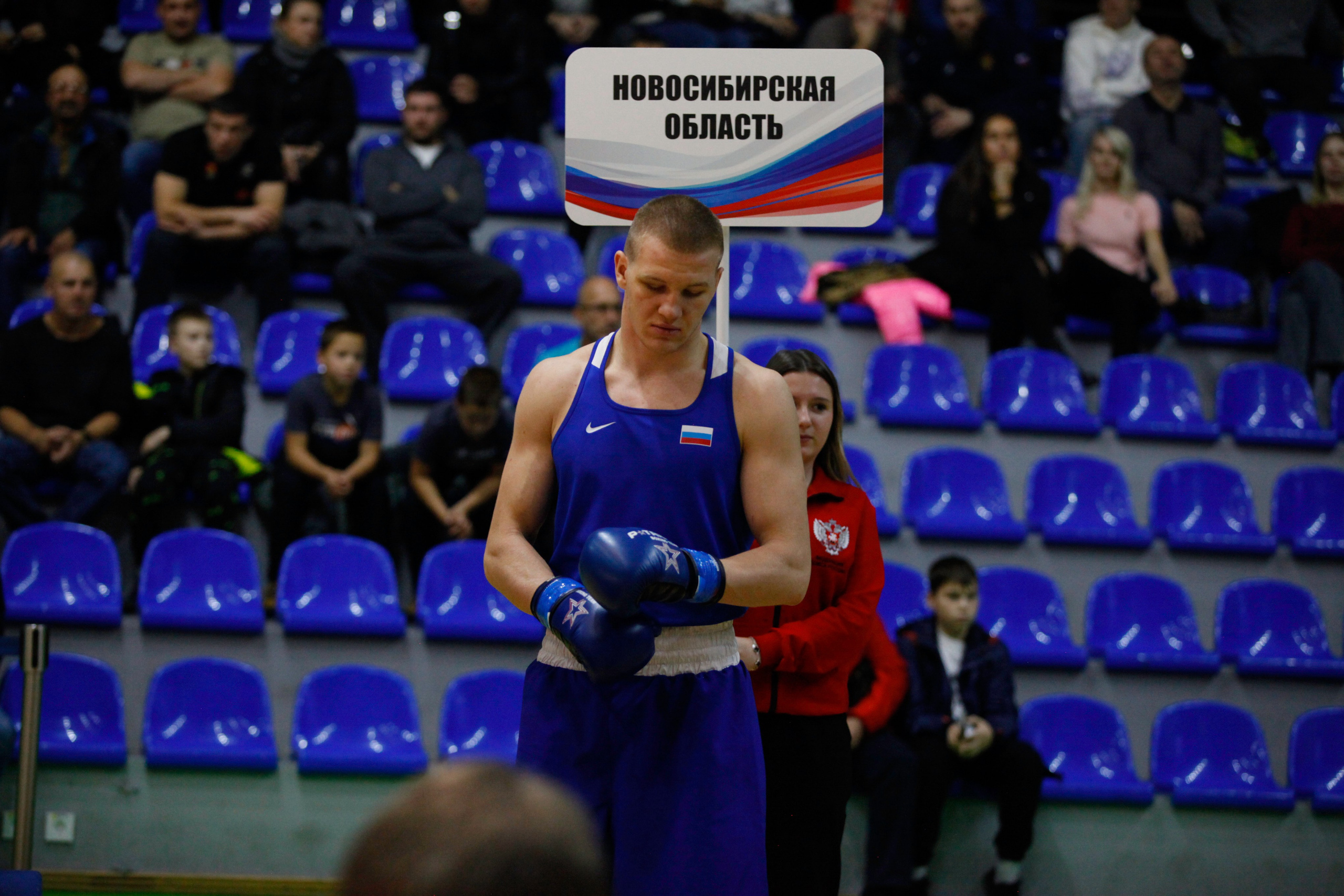БОКС. Фото. Спортивный фотограф, трансляция, звук и свет в Новосибирске