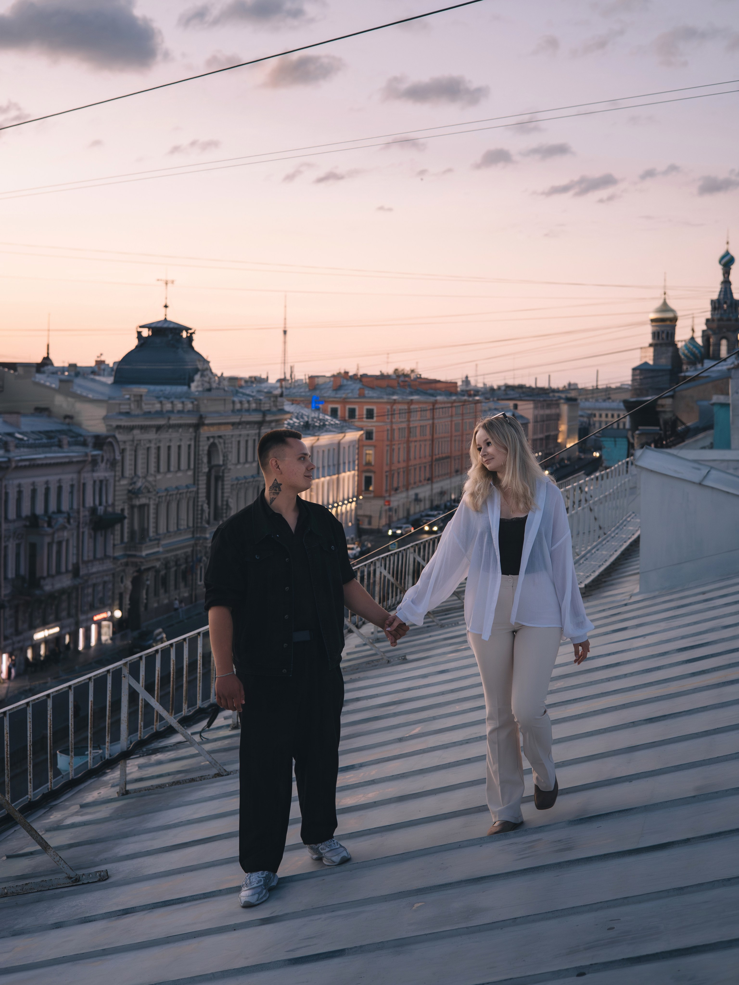 На крыше. Семейный фотограф в Санкт-Петербурге. Запечатление мгновений и ярких воспоминаний в Вашей жизни