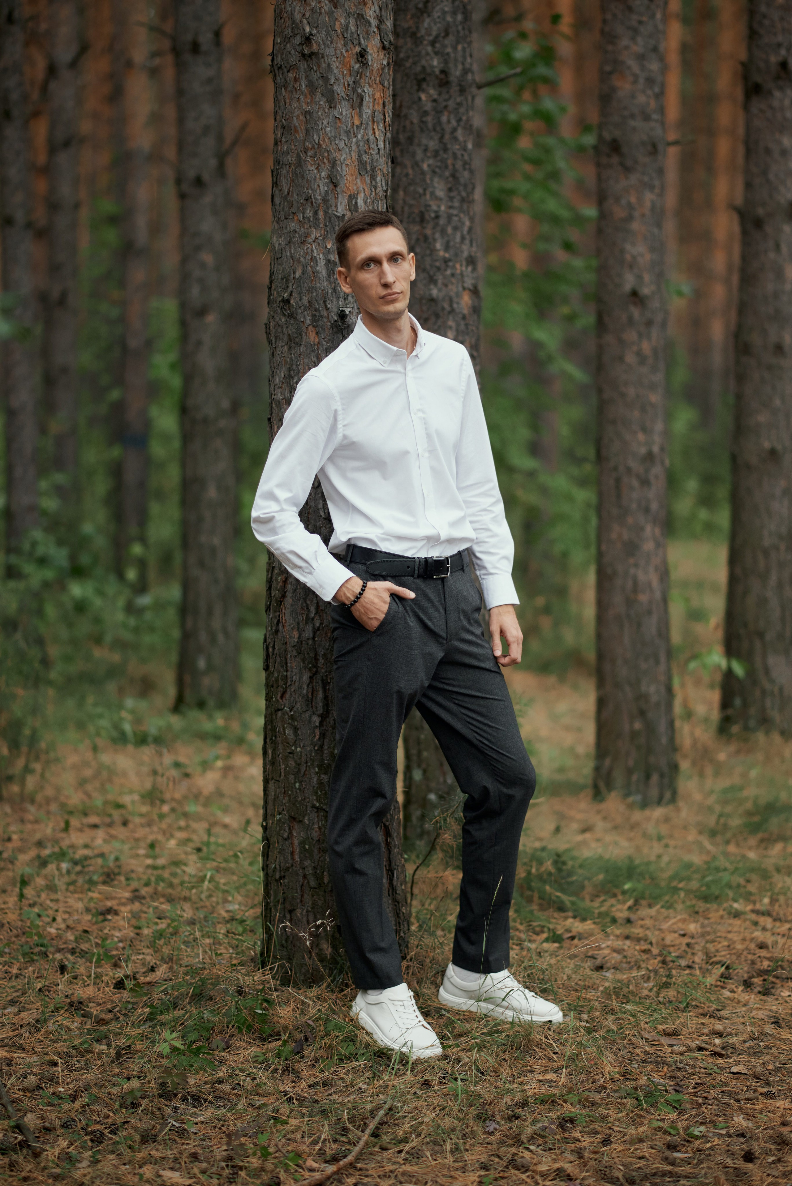 Сосновый лес. Свадебный фотограф Александр Браво