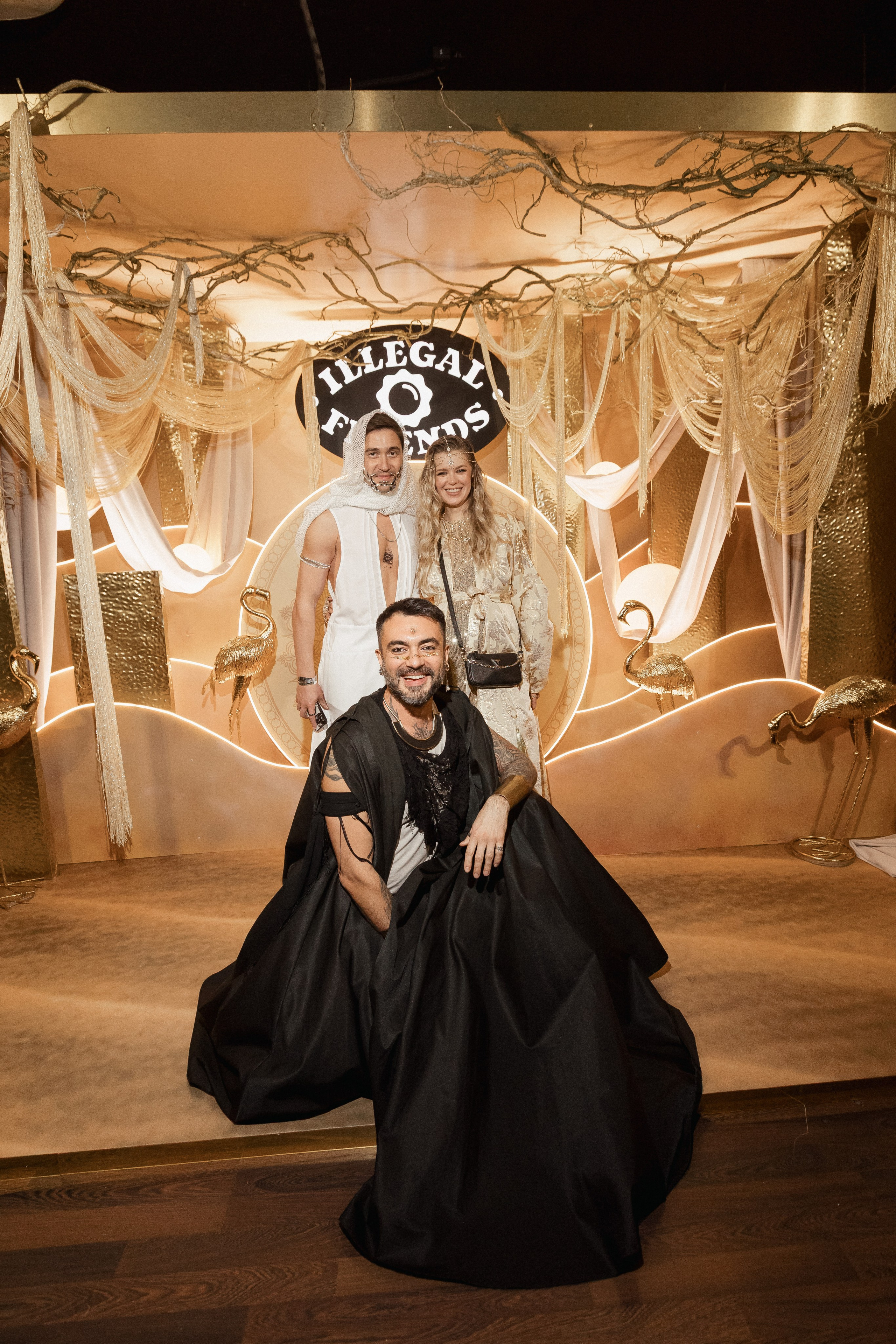 ILLEGAL FRIENDS — MIRAGE [PART I]. СВОИ. ФОТООТЧЕТЫ-СОБЫТИЯ-МЕСТА