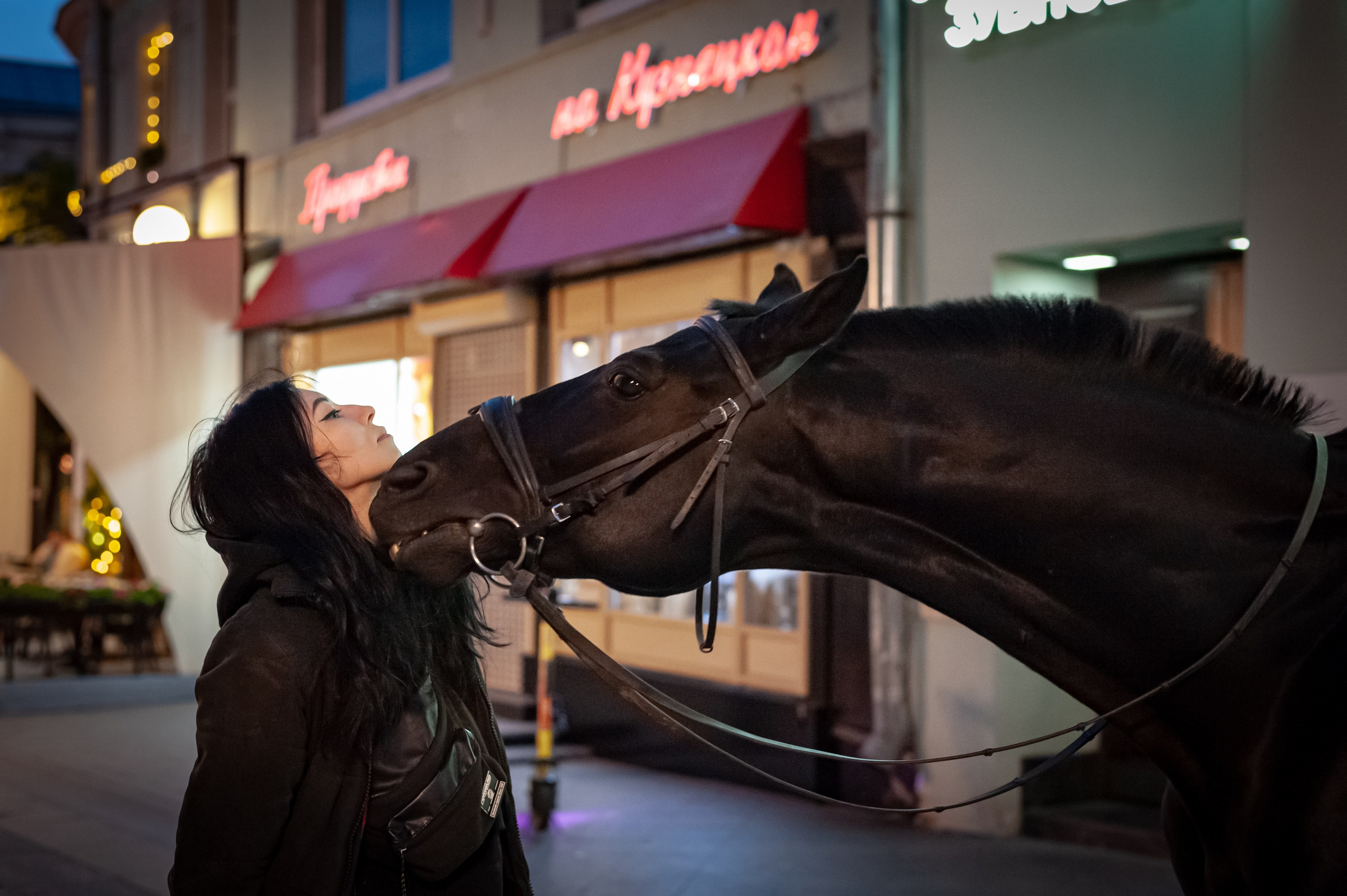 Выйду на Кузнецкий с конем. Фотограф в Москве, фотожурналист Александр Малахов