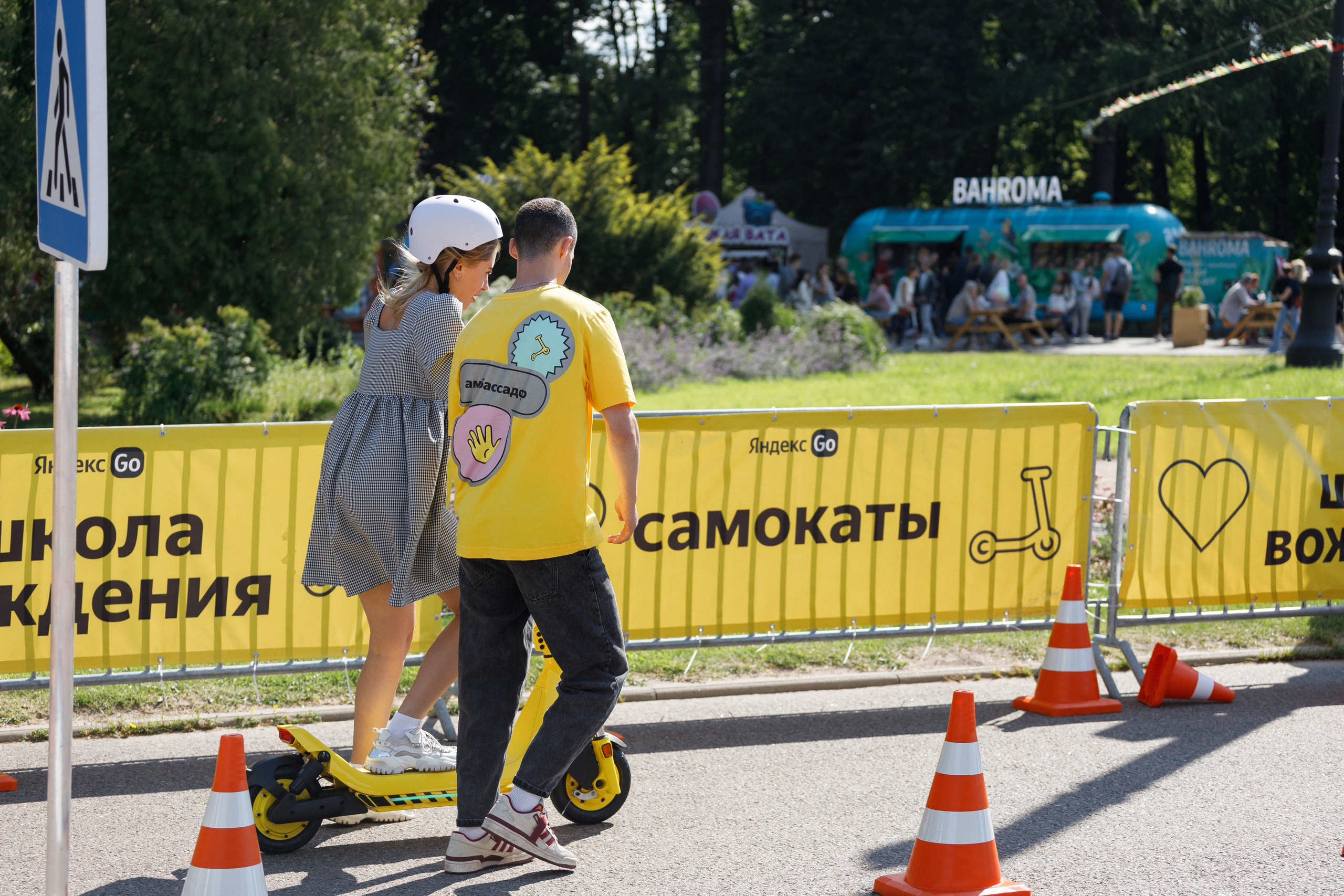 Яндекс Самокат. Свадебный и репортажный фотограф в Санкт-Петербурге Николай Голованов