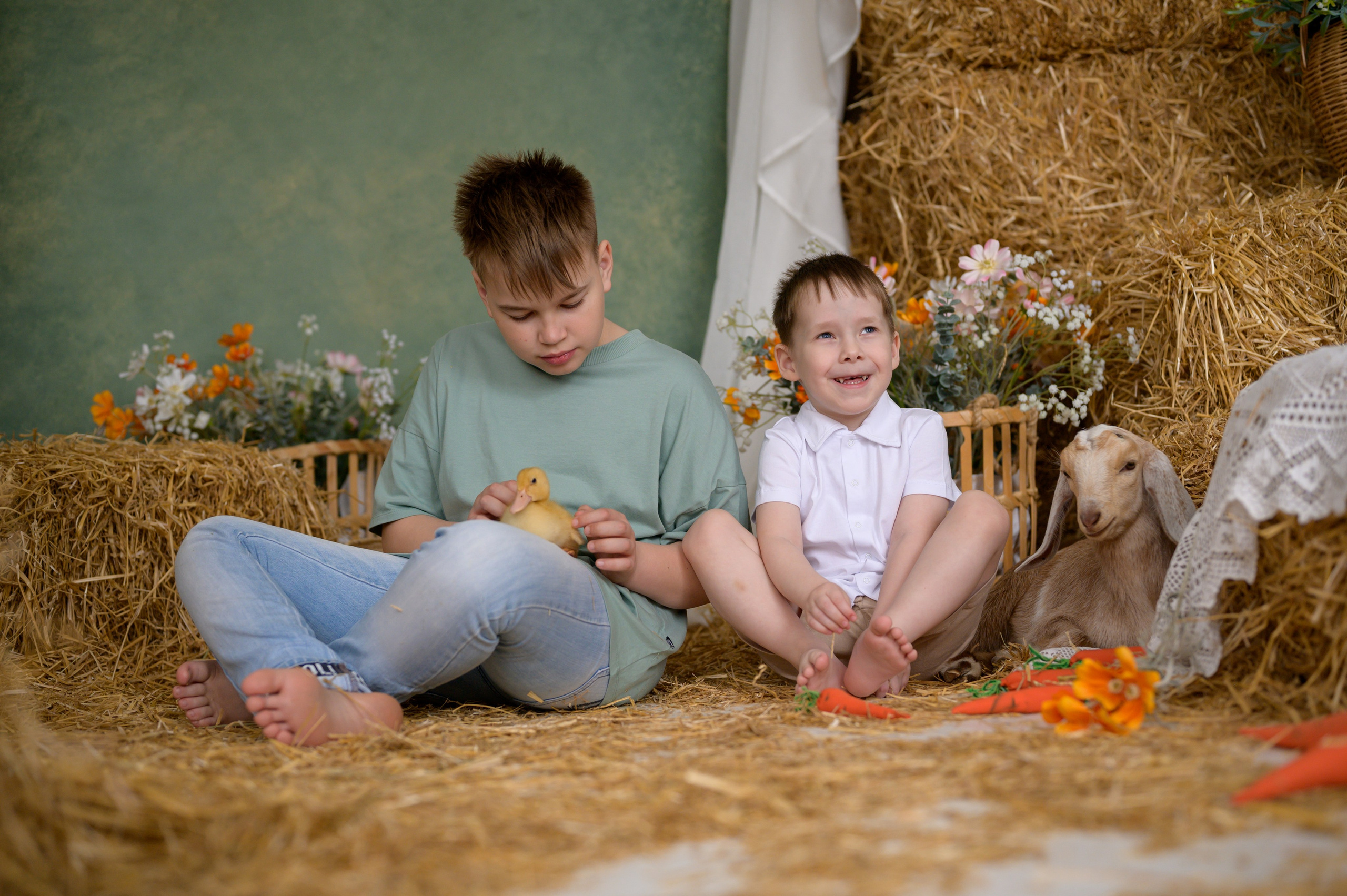 Фотостудия «Рояль» зал «Графика». Фотограф новорожденных, семейный детский в Тюмени Татьяна Морозова