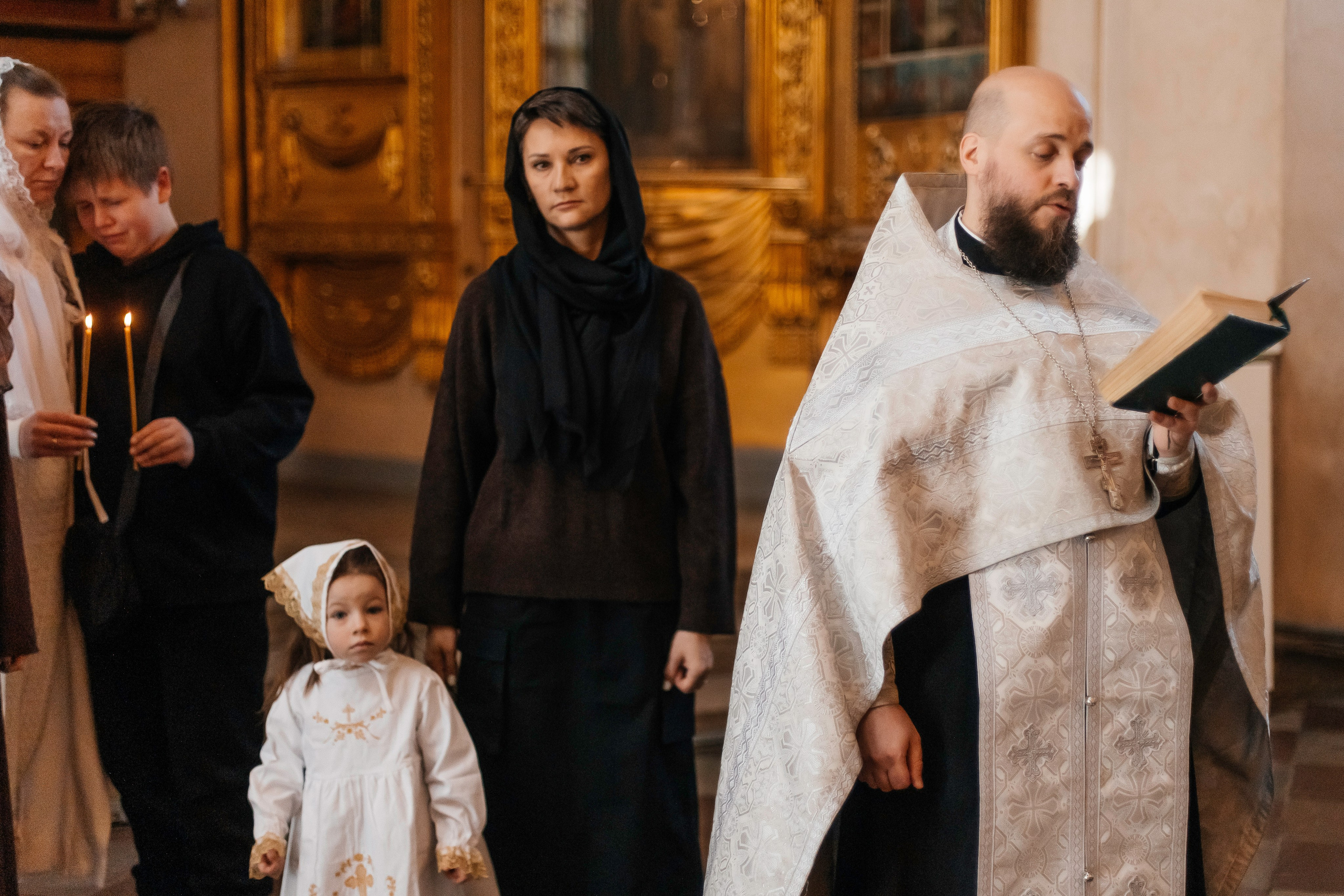 Крещение. Репортажный фотограф в Санкт-Петербурге СПБ Алиса Ческидова на ваше мероприятие