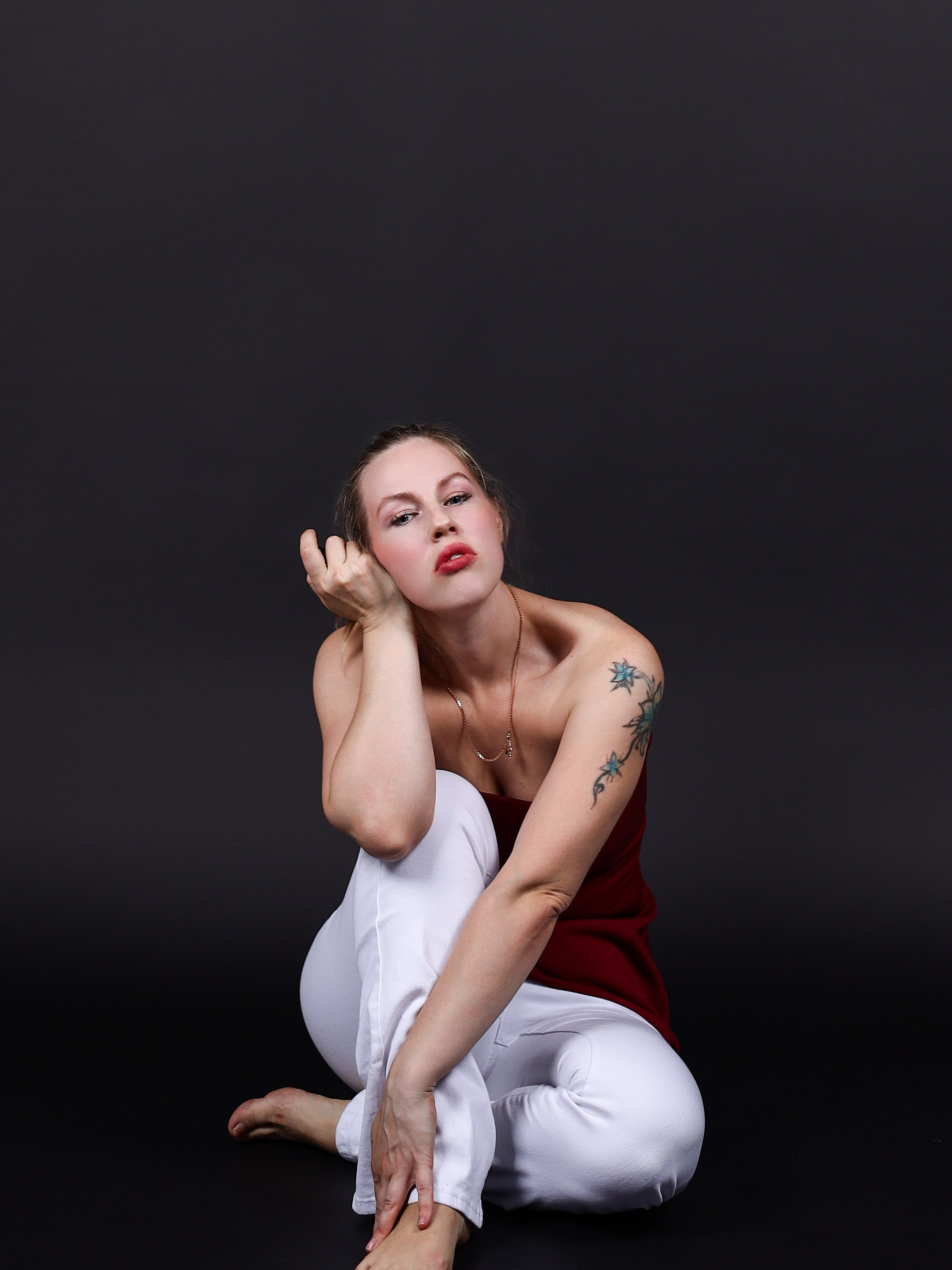 Инна. Фотостудия без фотографа Чехов. Первая студия автопортрета в Чехове
