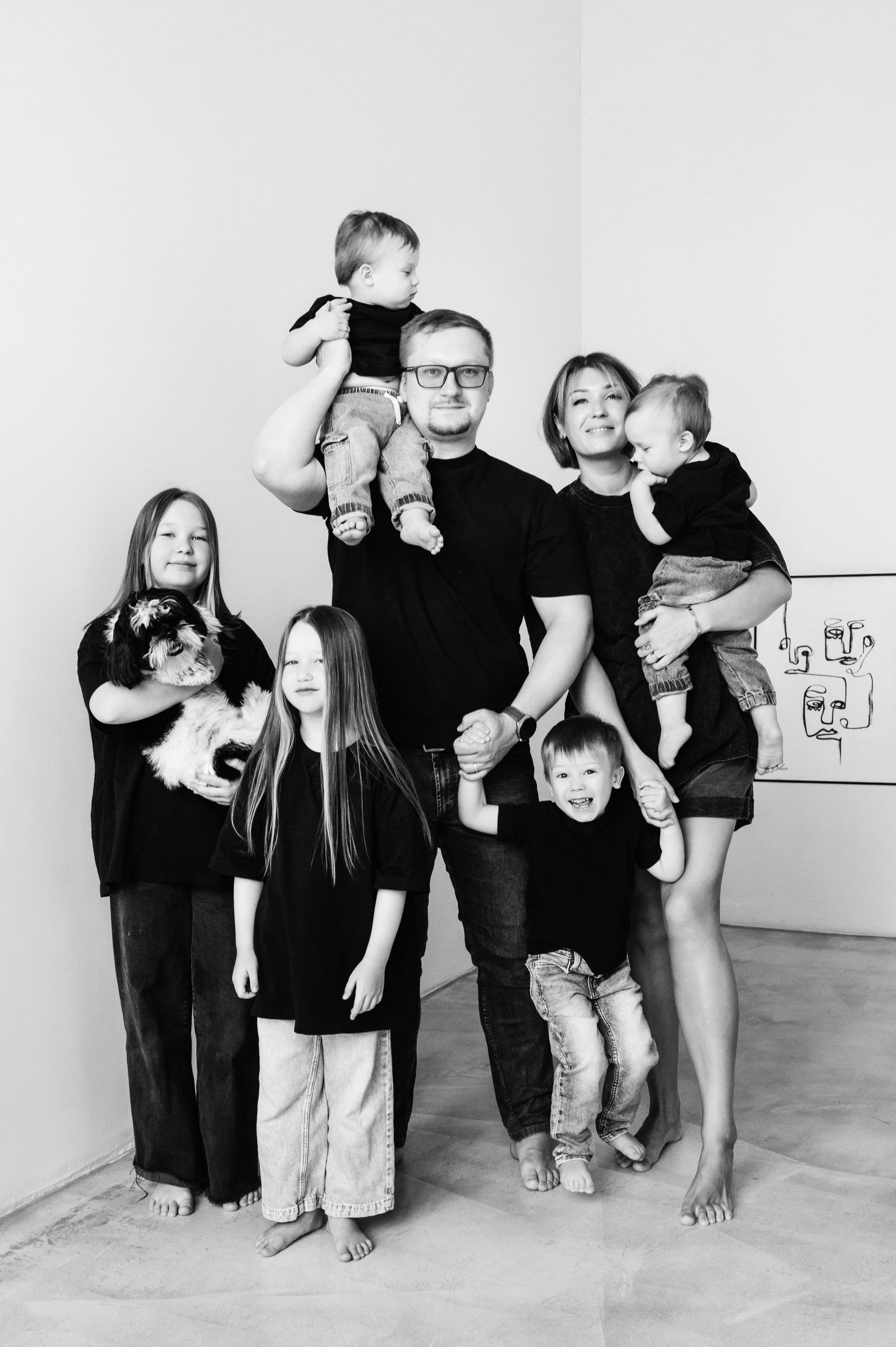 Алина. Профессиональный фотограф беременности в СПБ. Стильные фотосессии беременности в стиле минимализм и классическая фотография