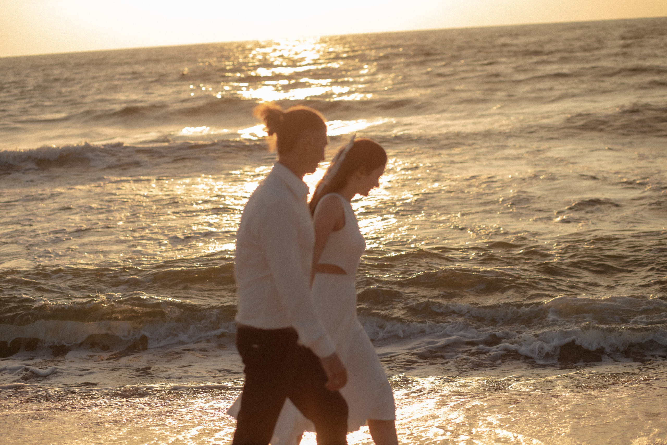 Ирина и Данил. Закат. Фотограф в Калининграде Решетникова Алина