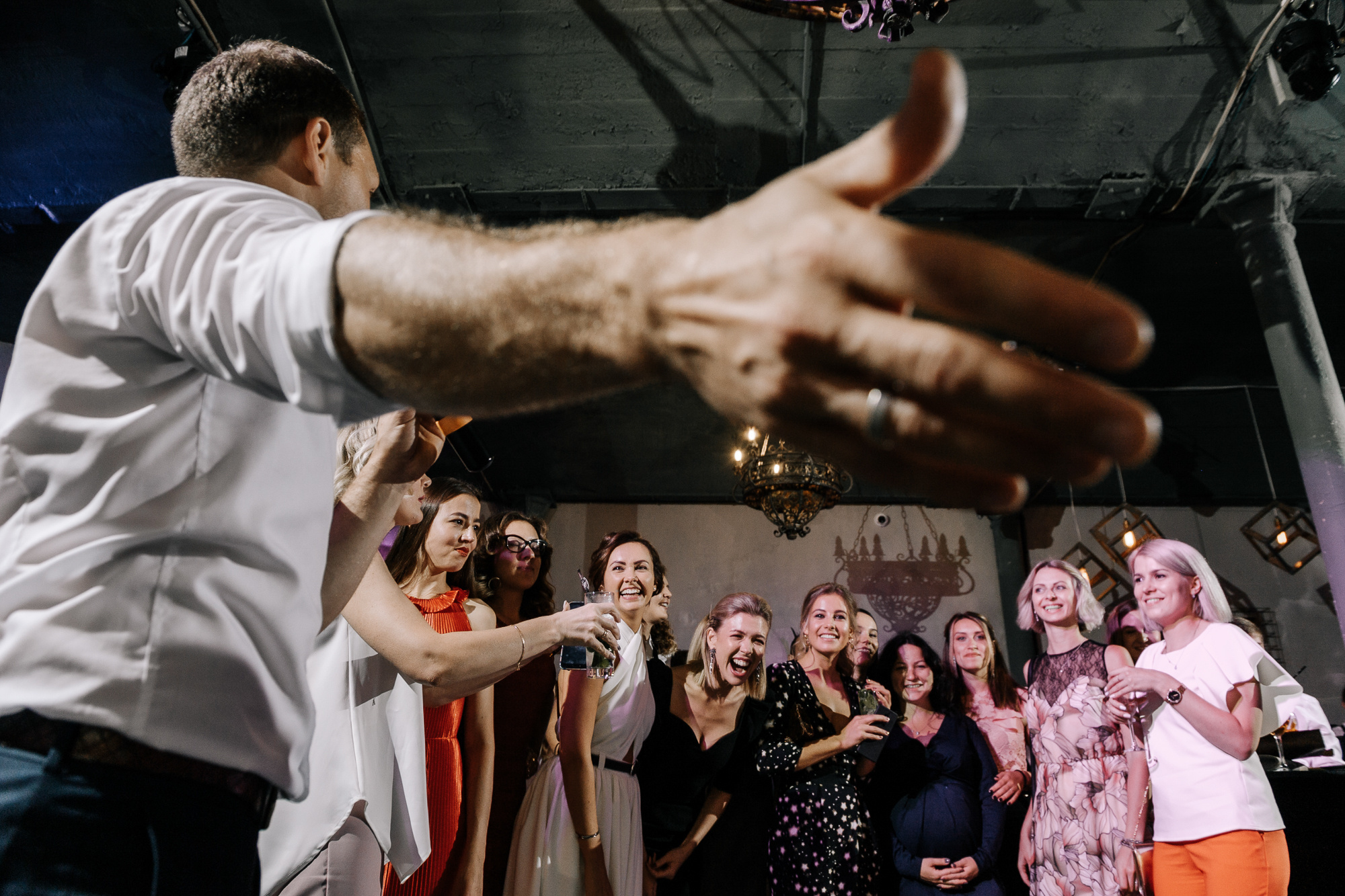 Drink, dance, kiss or go away. Алина Посторонка