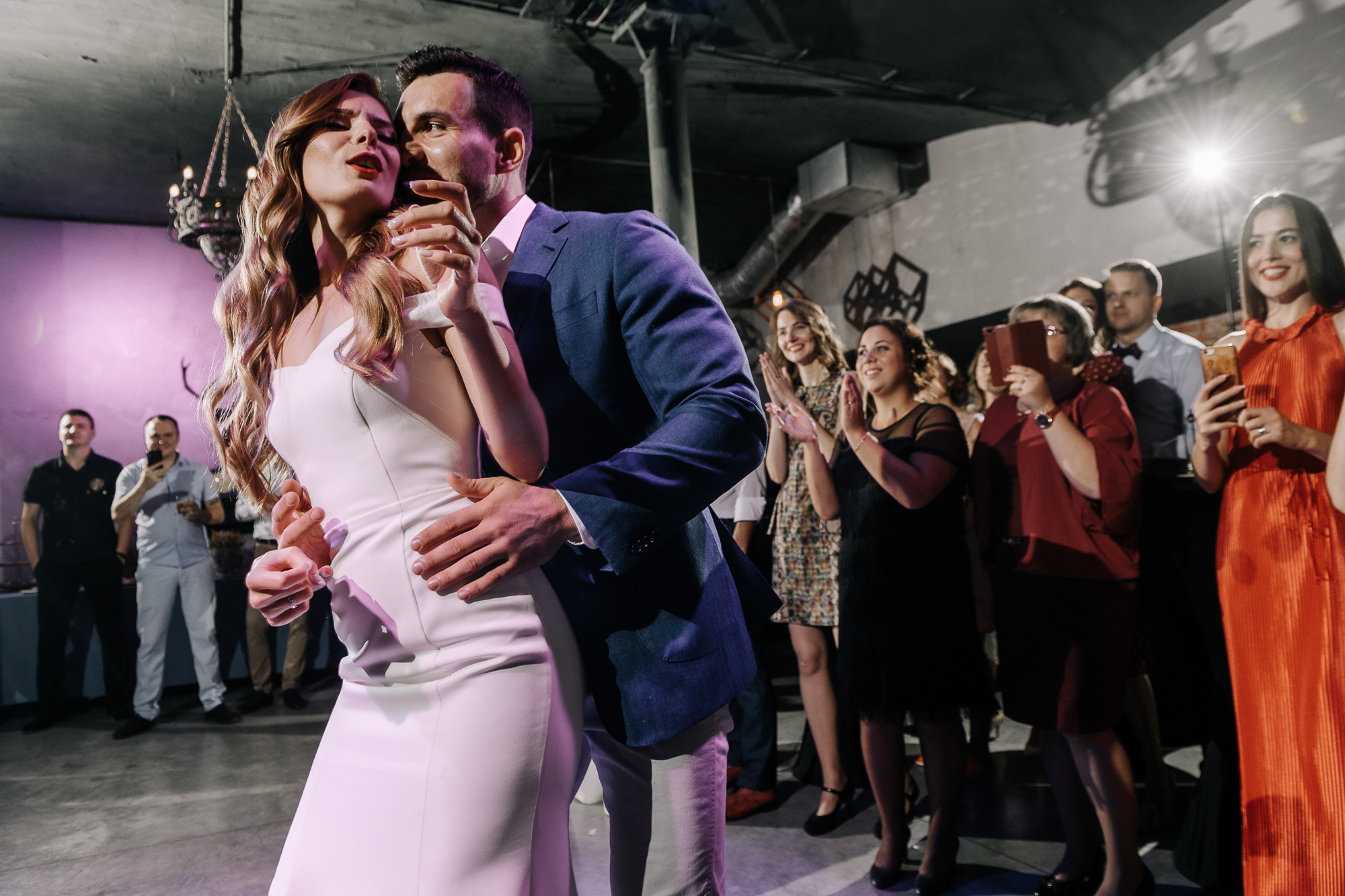 Drink, dance, kiss or go away. Алина Посторонка