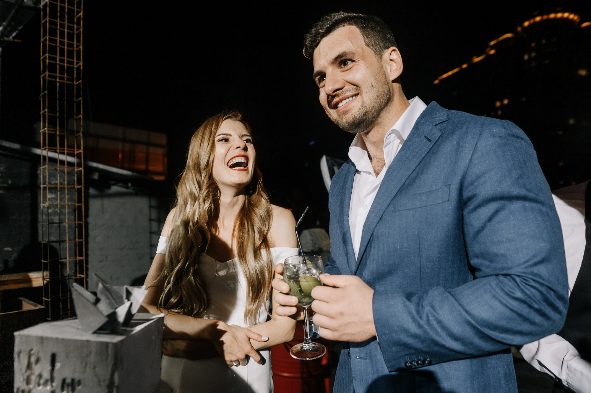 Drink, dance, kiss or go away. Алина Посторонка