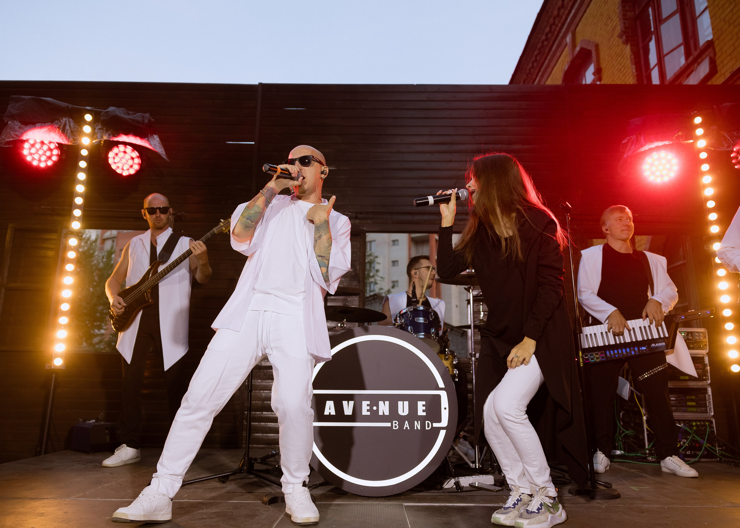 Дмитрий и Алита. Фотограф Эмиль Исякаев