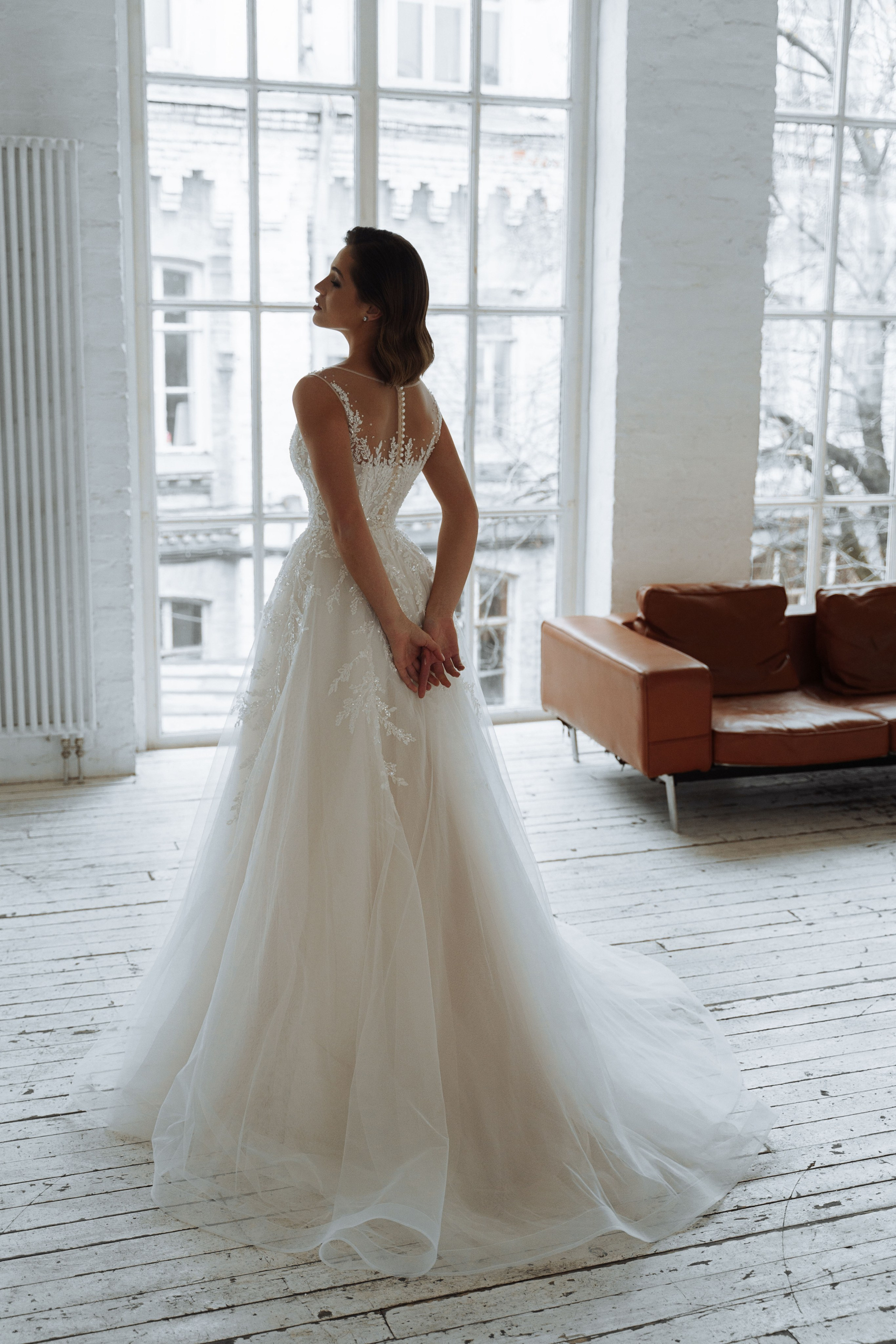 Съемка свадебного каталога бренда BERTINA DESIGN с Кристиной. Свадебный и портретный фотограф Клипа Максим