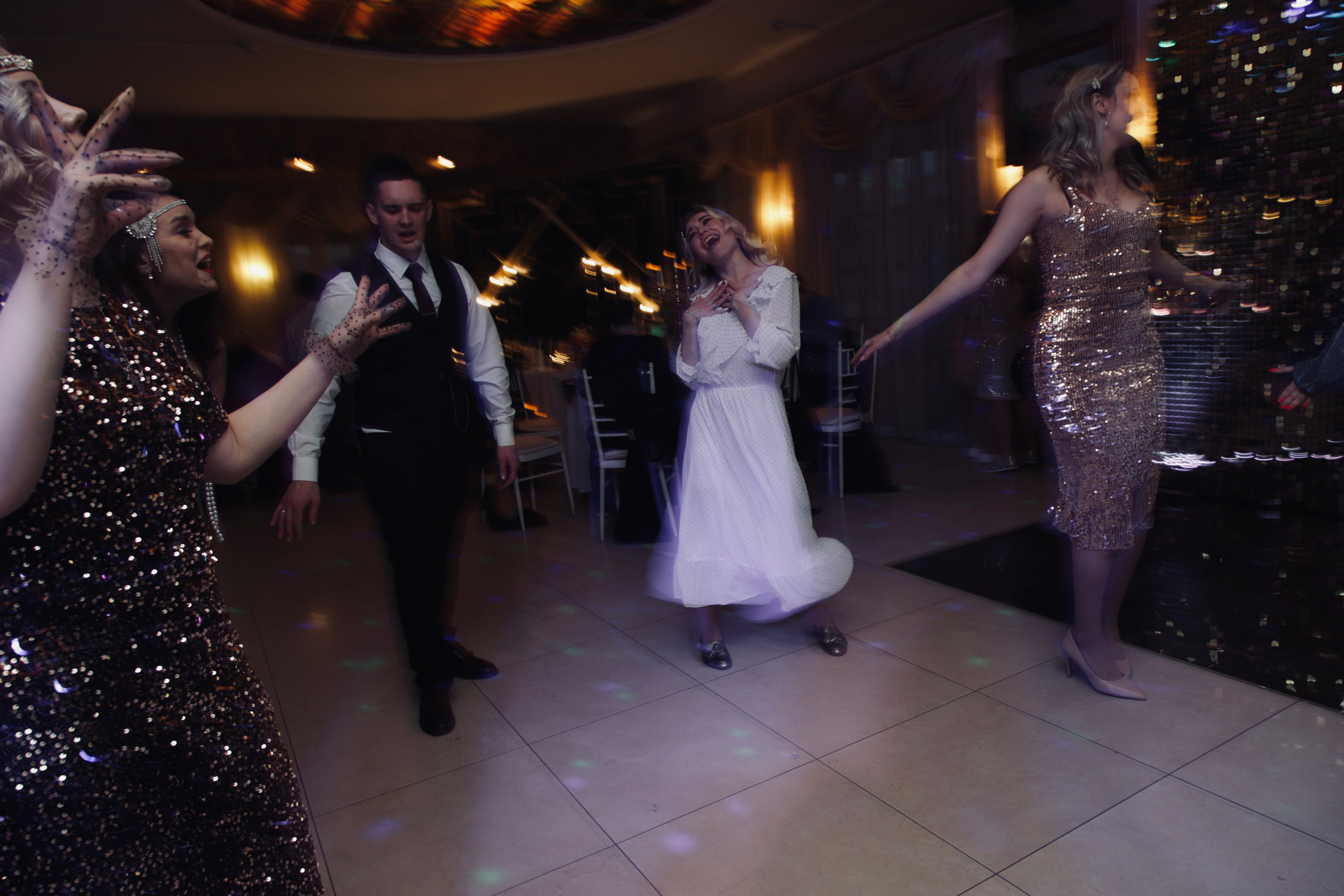 Настя и Женя. Ведущий на свадьбу в Москве Зубков Алексей