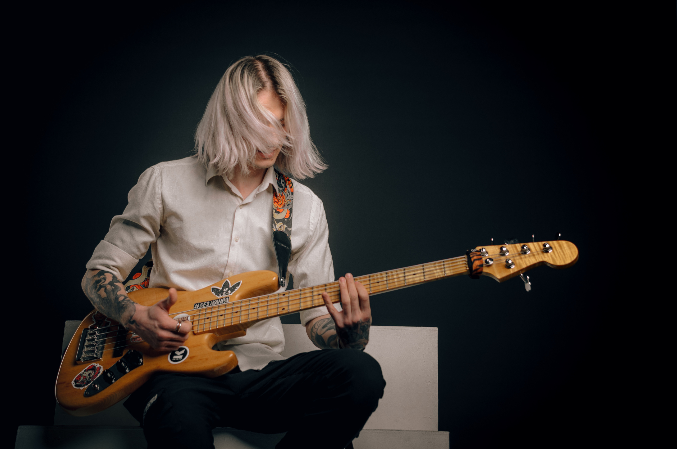 Свет и темнота басиста. Николай Пелевин | Чешир_фото | Самара