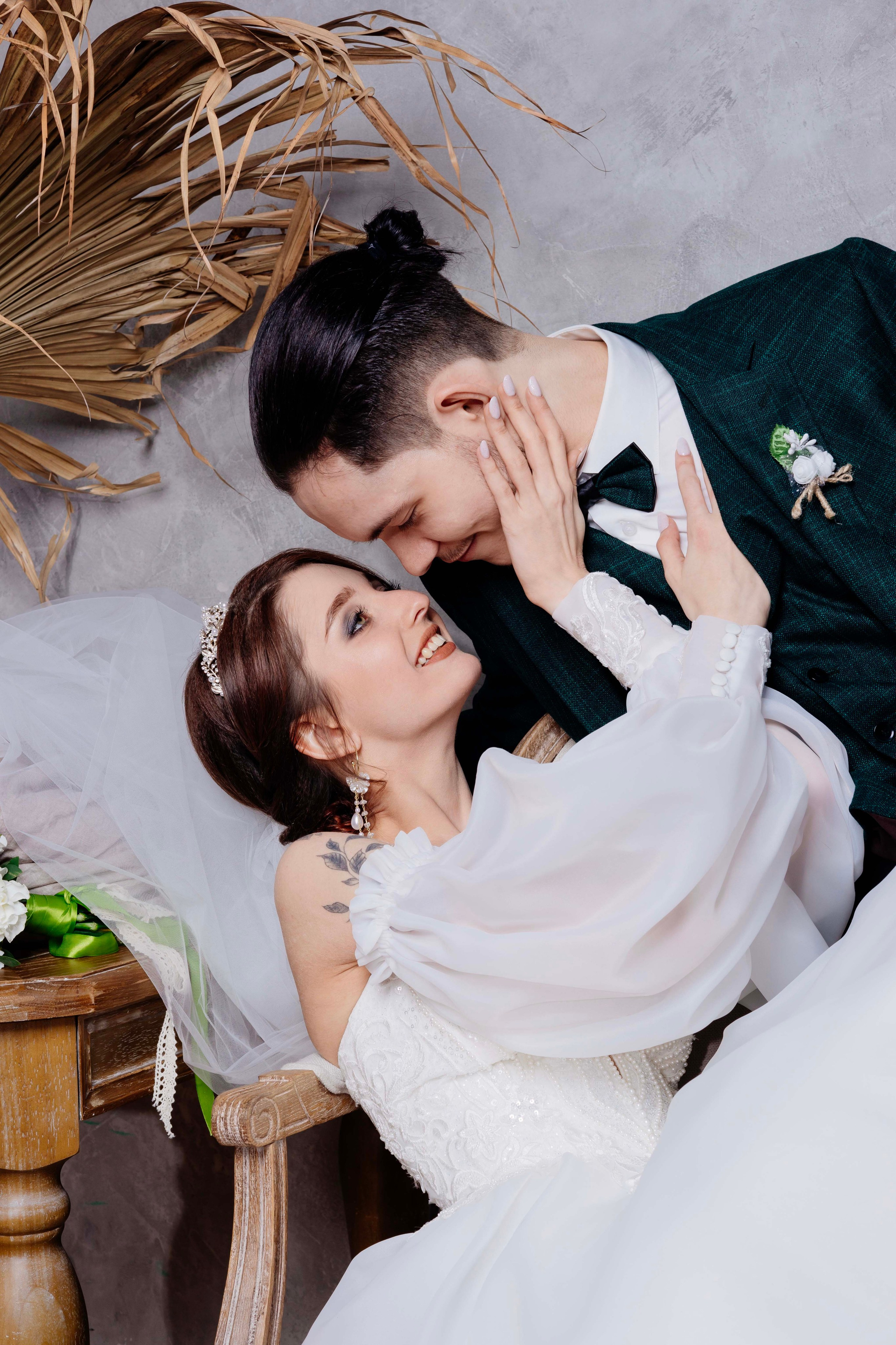 Свадебный день Елены и Дмитрия. Профессиональный фотограф Максим Романов в городе Хабаровске