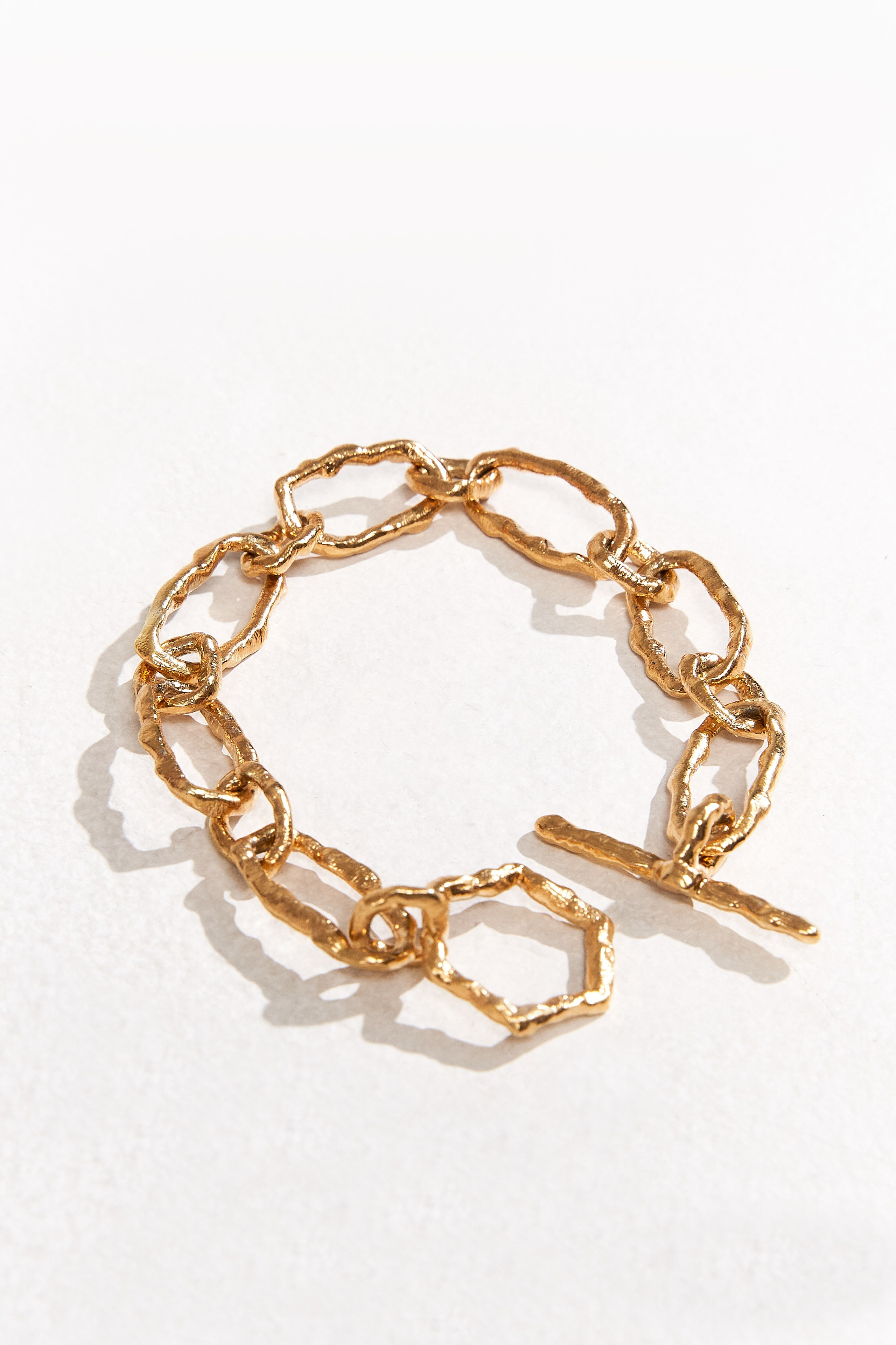 Ювелирные украшения. Фотограф для маркетплейсов в Москве