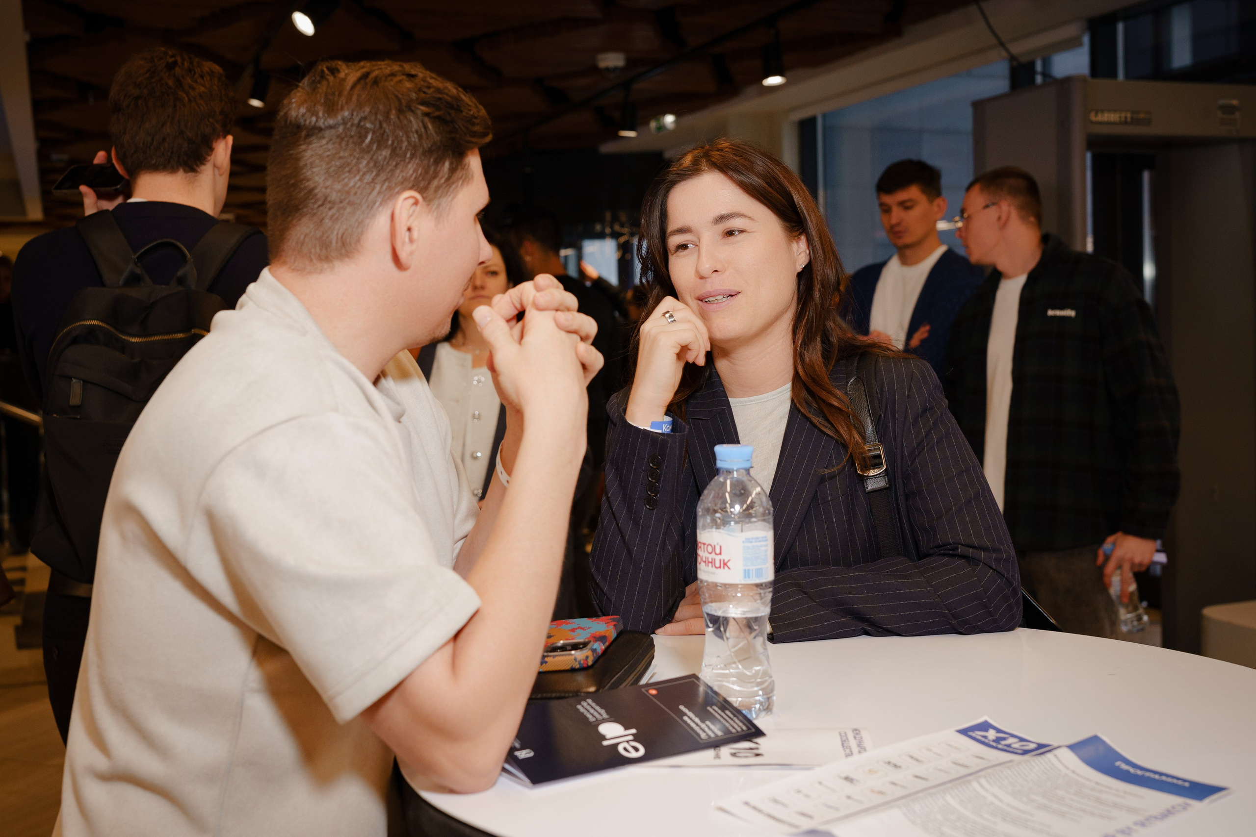 Репортажный фотограф на конференцию в Москве. Репортажный фотограф в Москве Саша Дружинина