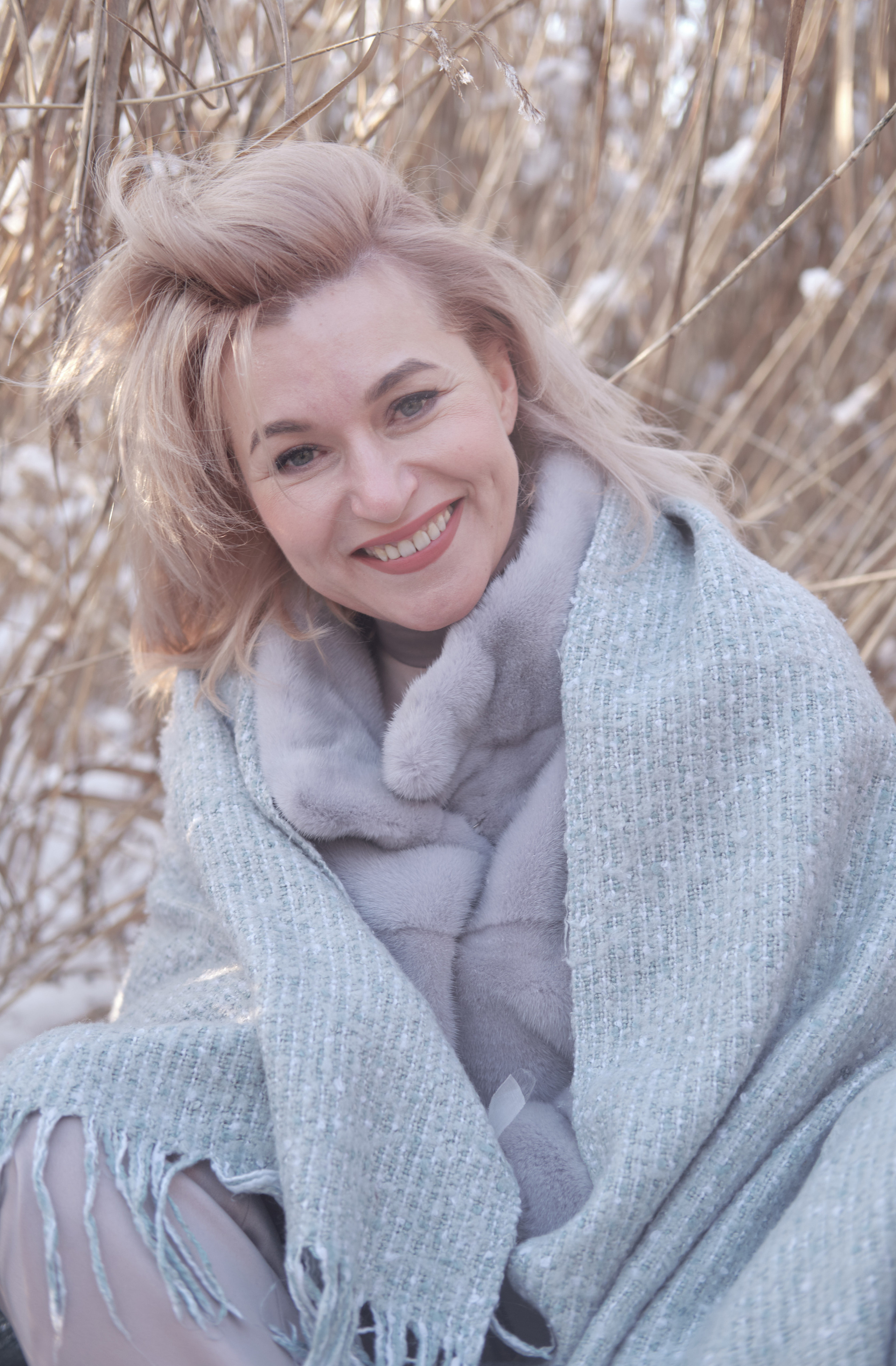 Оксана и зима. Ася Ложкина фотограф Ижевск