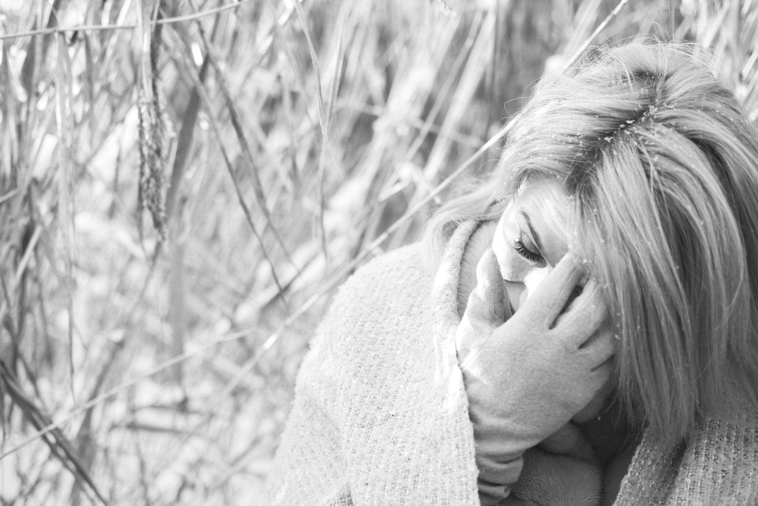 Оксана и зима. Ася Ложкина фотограф Ижевск