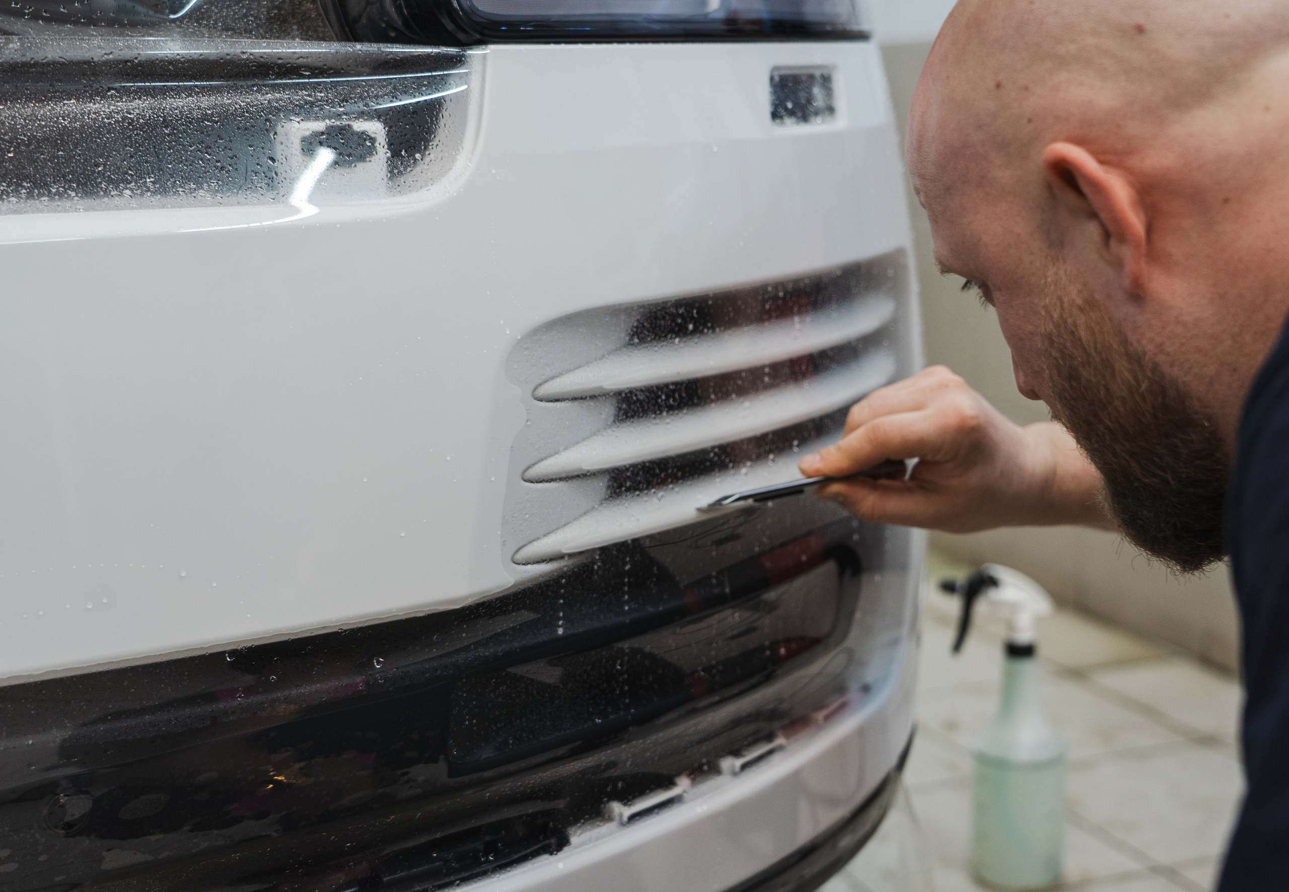 Оклейка автомобиля в защитный полиуретан. Студия дизайна и оклейки авто Barmaley Design